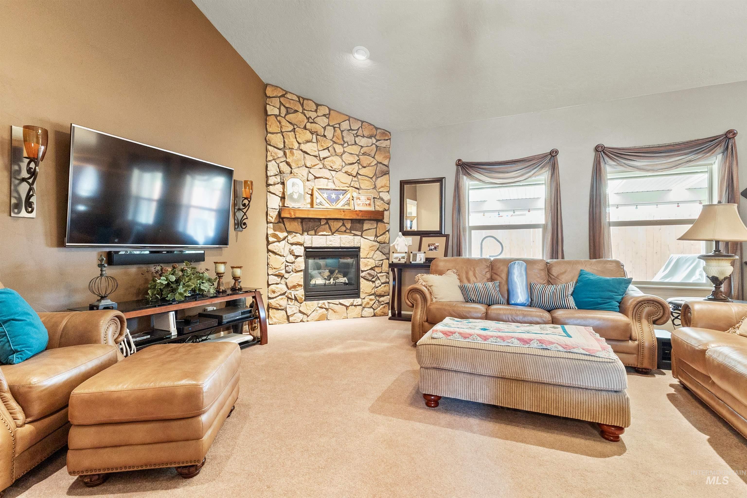 4593 W Niemann Ct, Meridian, Idaho 83646, 4 Bedrooms, 2 Bathrooms, Residential For Sale, Price $649,900,MLS 98998588
