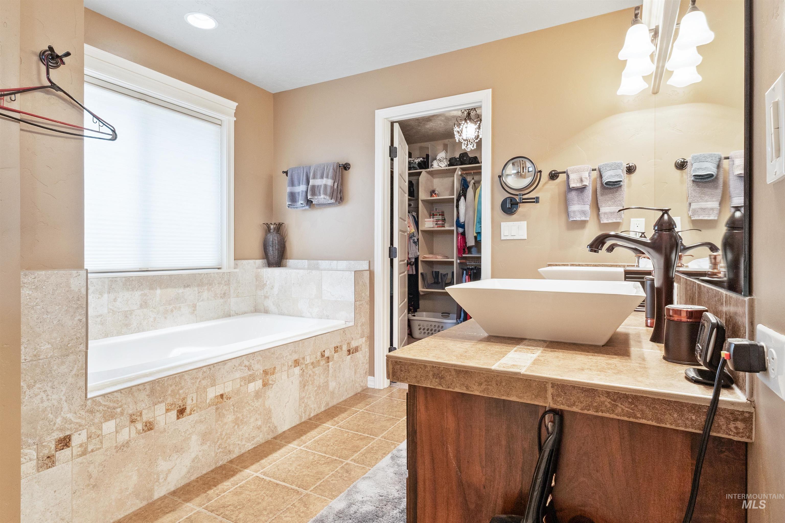 4593 W Niemann Ct, Meridian, Idaho 83646, 4 Bedrooms, 2 Bathrooms, Residential For Sale, Price $649,900,MLS 98998588
