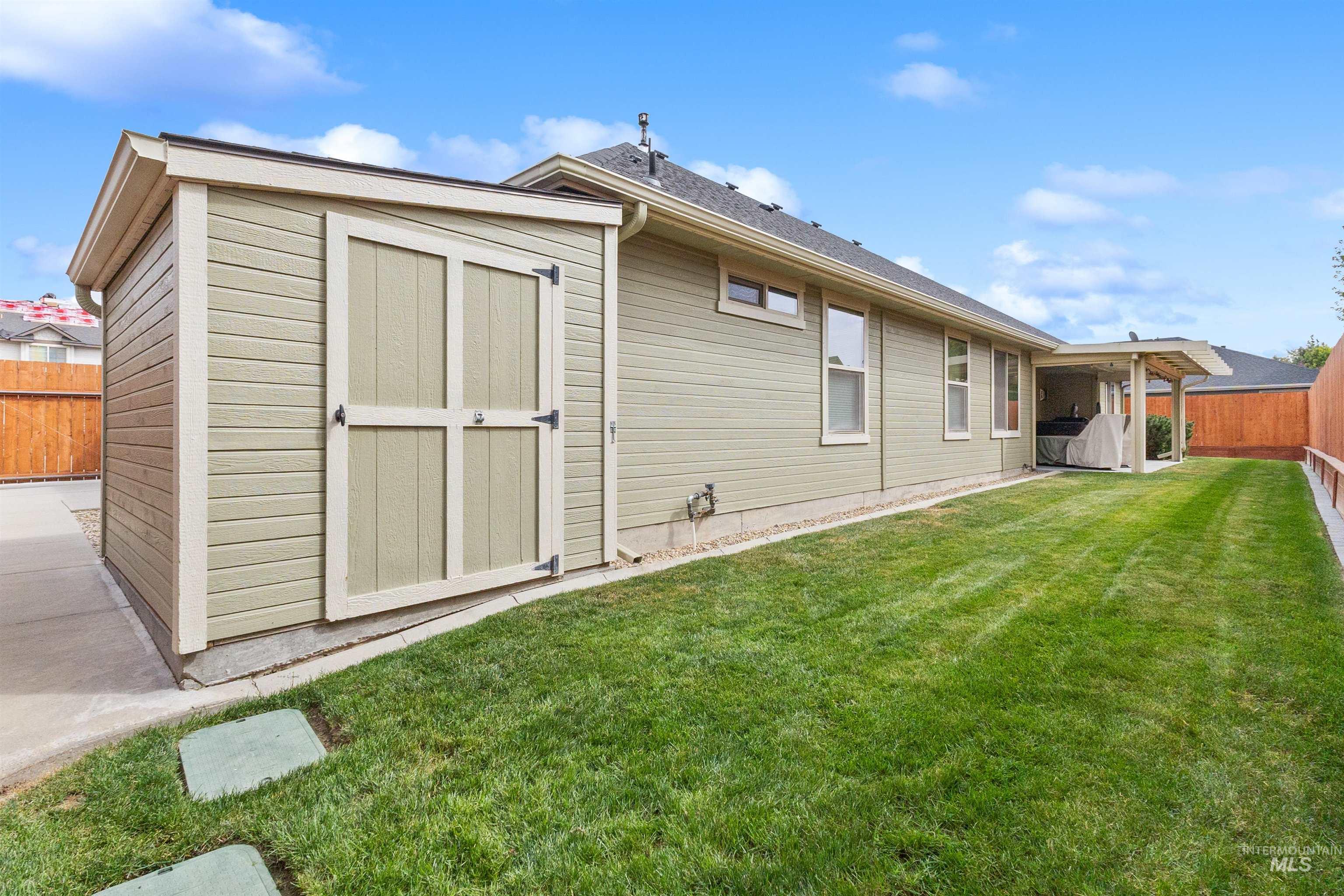 4593 W Niemann Ct, Meridian, Idaho 83646, 4 Bedrooms, 2 Bathrooms, Residential For Sale, Price $649,900,MLS 98998588