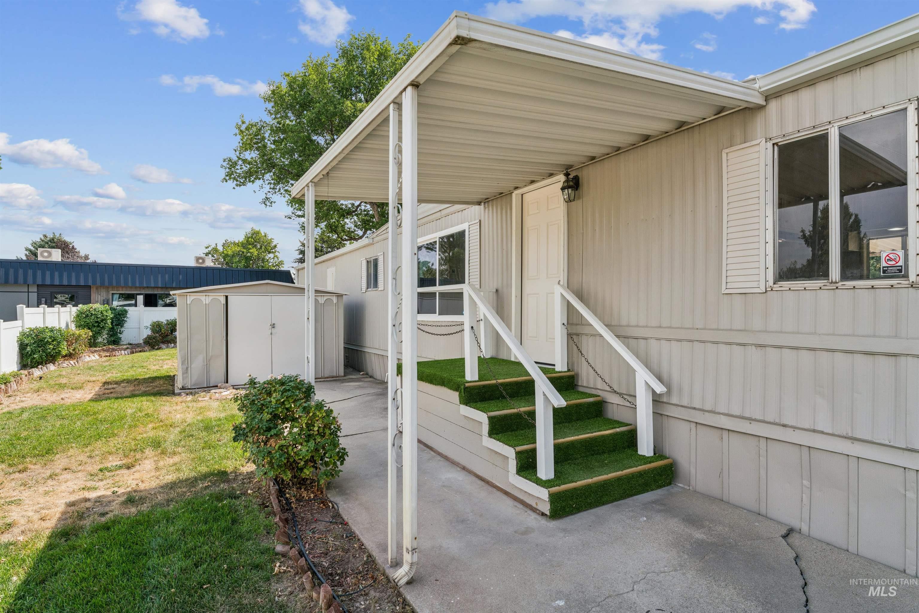 2664 N Citrus Lane, Boise, Idaho 83713, 2 Bedrooms, 1 Bathroom, Residential For Sale, Price $75,999,MLS 98998592