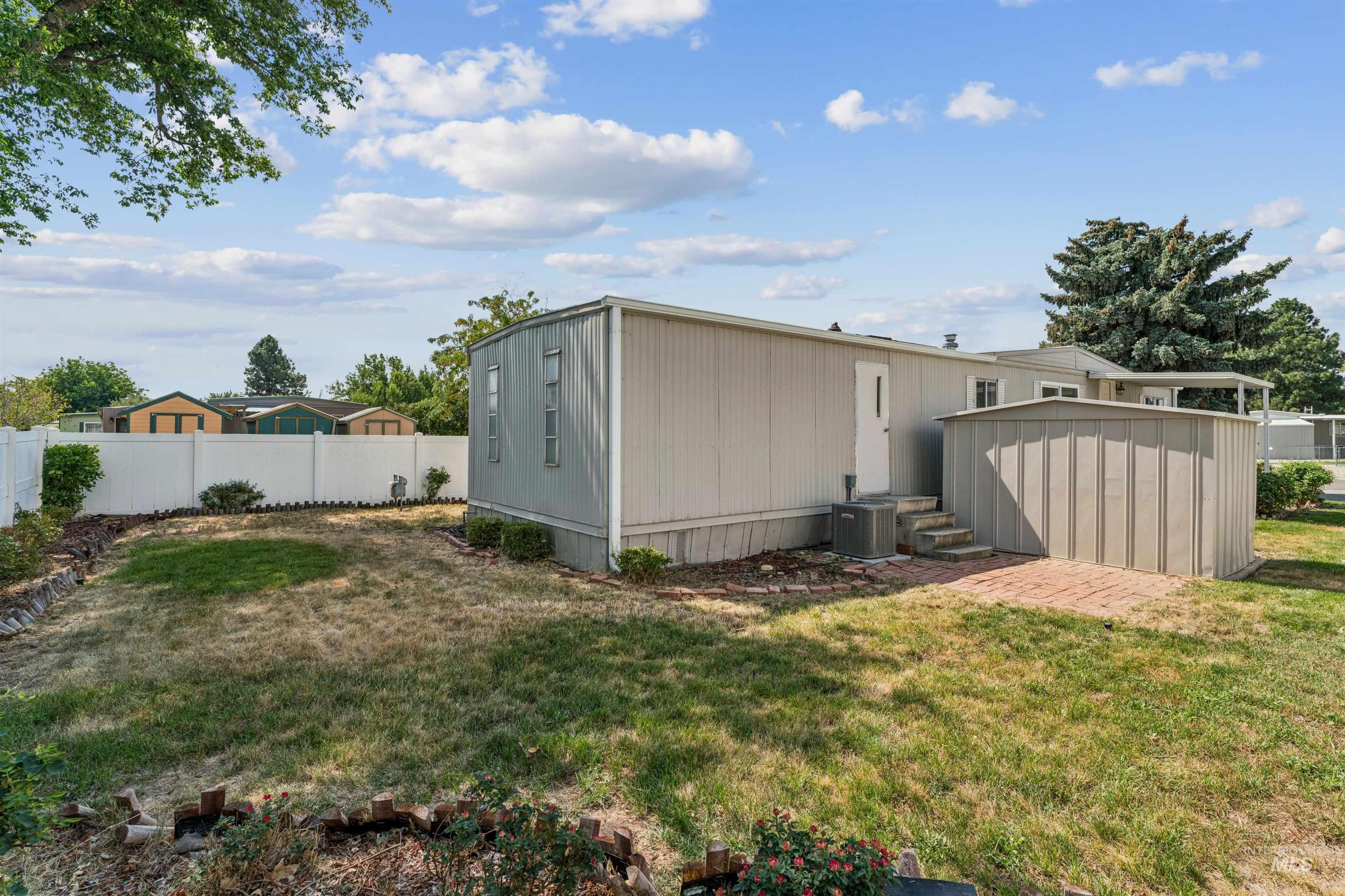 2664 N Citrus Lane, Boise, Idaho 83713, 2 Bedrooms, 1 Bathroom, Residential For Sale, Price $75,999,MLS 98998592