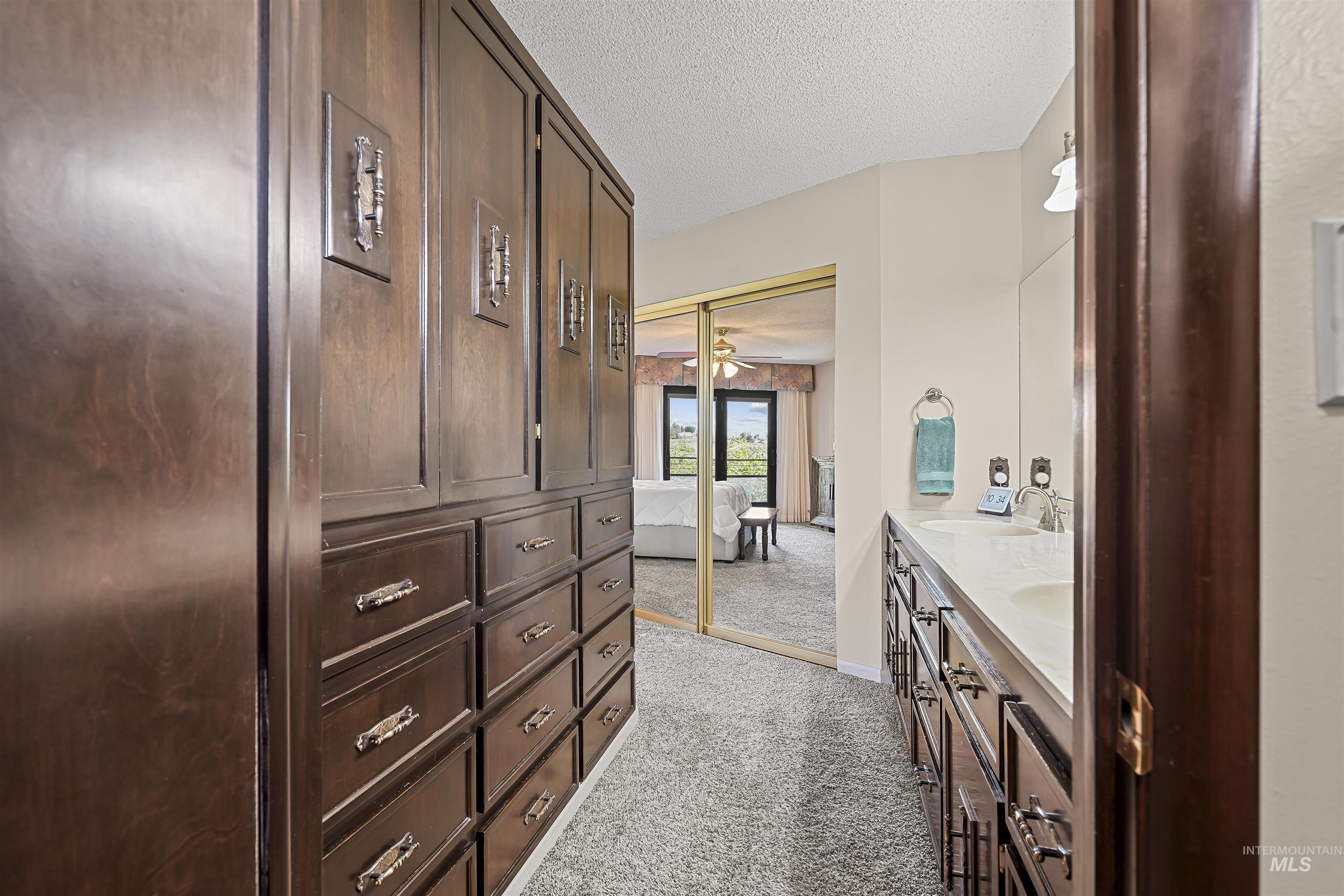 1109 S River Drive, Minidoka, Idaho 83336, 4 Bedrooms, 3 Bathrooms, Residential For Sale, Price $1,250,000,MLS 98998593