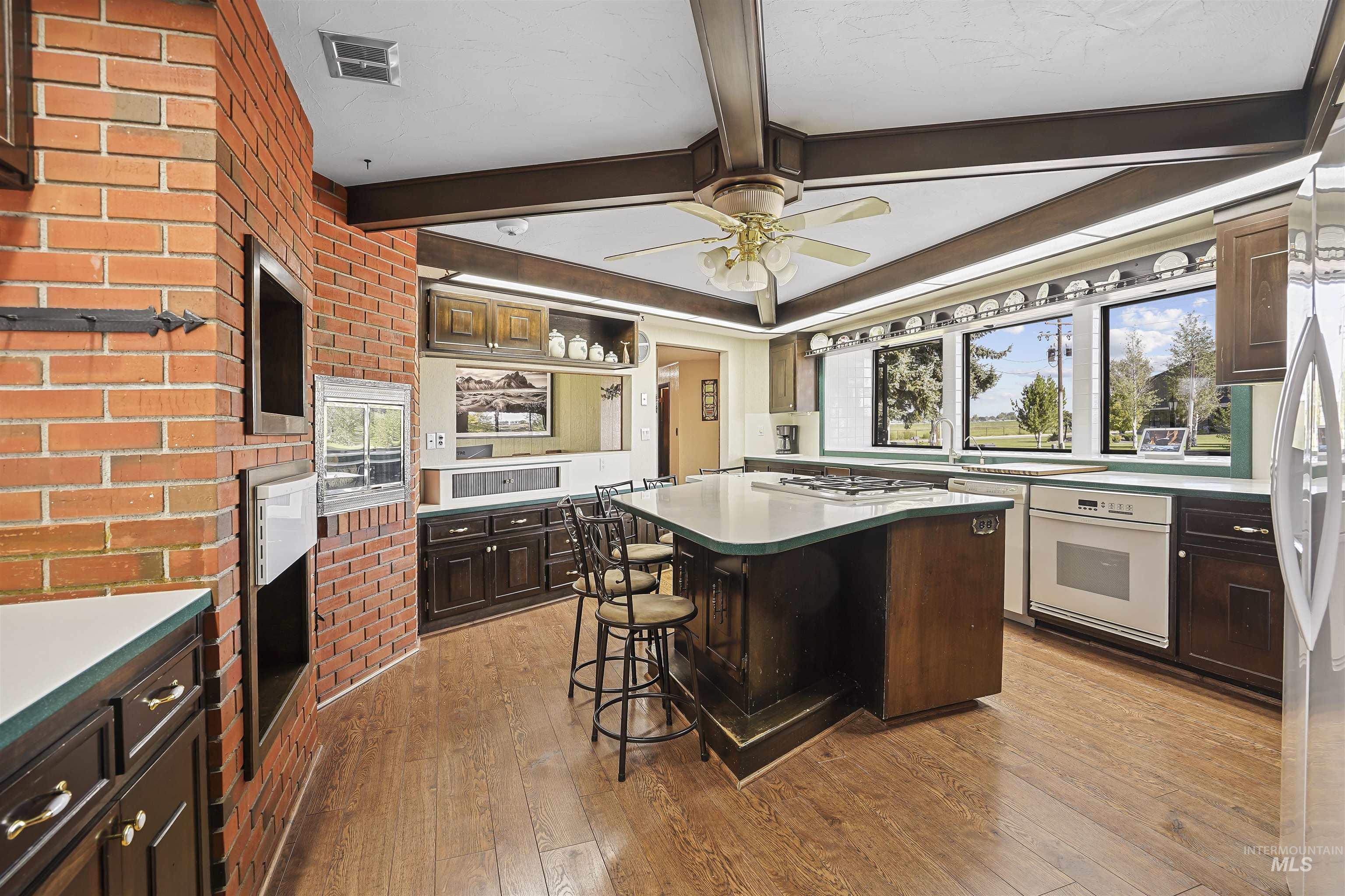 1109 S River Drive, Minidoka, Idaho 83336, 4 Bedrooms, 3 Bathrooms, Residential For Sale, Price $1,250,000,MLS 98998593