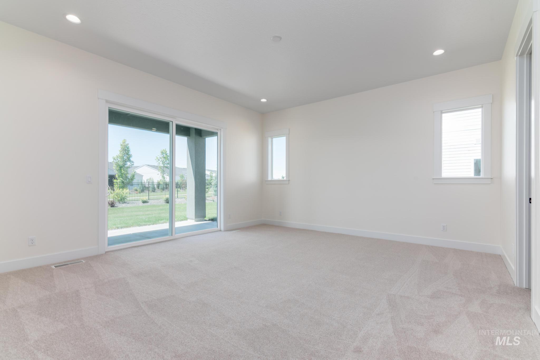 7054 W Cristobal Dr, Eagle, Idaho 83616, 4 Bedrooms, 3 Bathrooms, Residential For Sale, Price $688,995,MLS 98998595