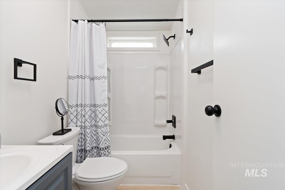 790 N Riviera Drive unit #7, Boise, Idaho 83703, 2 Bedrooms, 1 Bathroom, Residential For Sale, Price $69,900,MLS 98998598