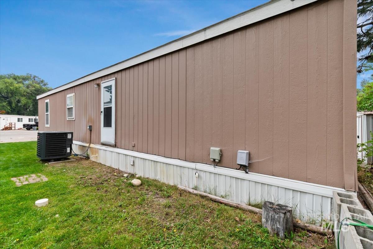 790 N Riviera Drive unit #7, Boise, Idaho 83703, 2 Bedrooms, 1 Bathroom, Residential For Sale, Price $69,900,MLS 98998598
