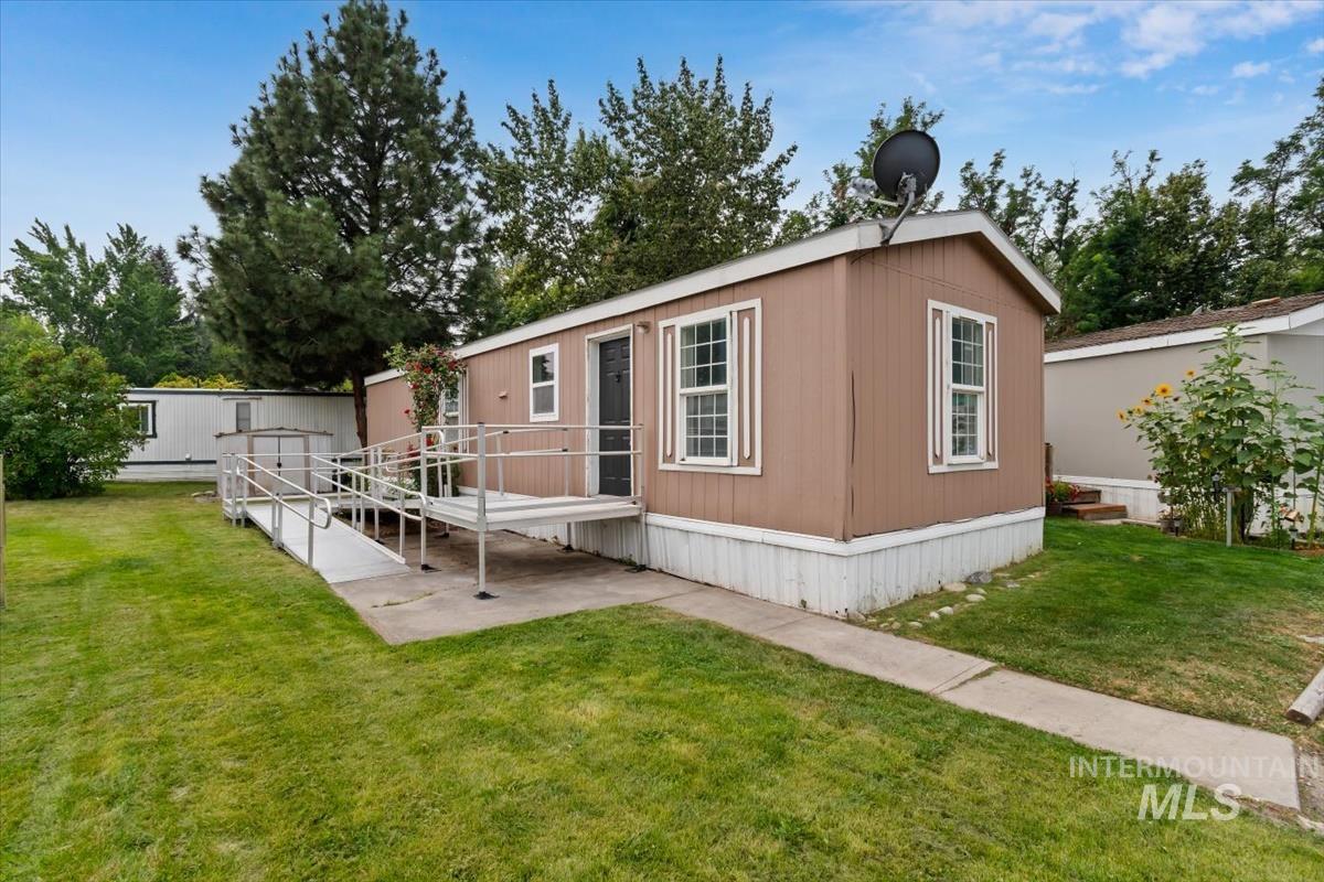 790 N Riviera Drive unit #7, Boise, Idaho 83703, 2 Bedrooms, 1 Bathroom, Residential For Sale, Price $69,900,MLS 98998598