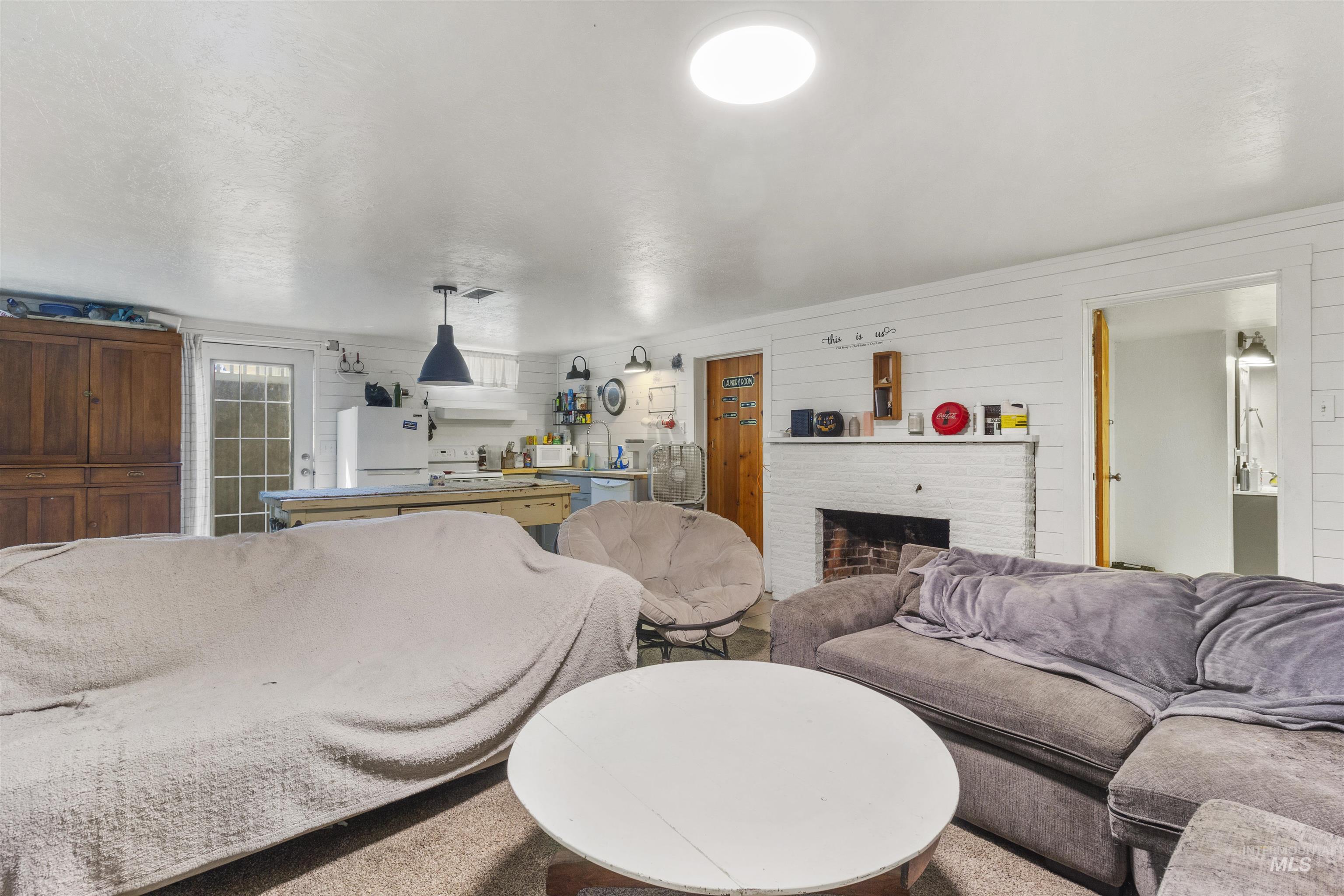 1403 8th Ave E, Twin Falls, Idaho 83301, 2 Bedrooms, 1 Bathroom, Residential Income For Sale, Price $594,900,MLS 98998602