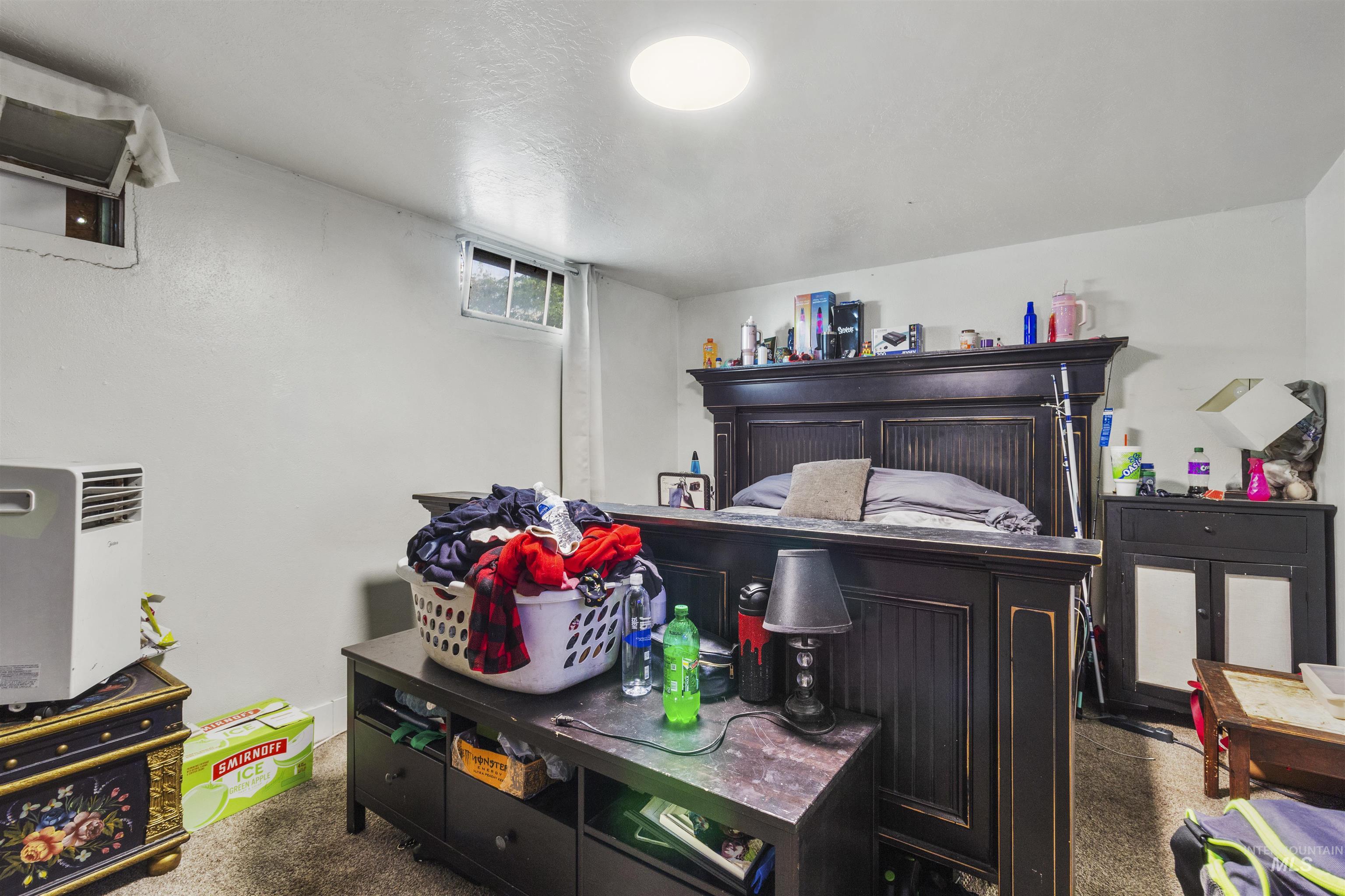 1403 8th Ave E, Twin Falls, Idaho 83301, 2 Bedrooms, 1 Bathroom, Residential Income For Sale, Price $594,900,MLS 98998602