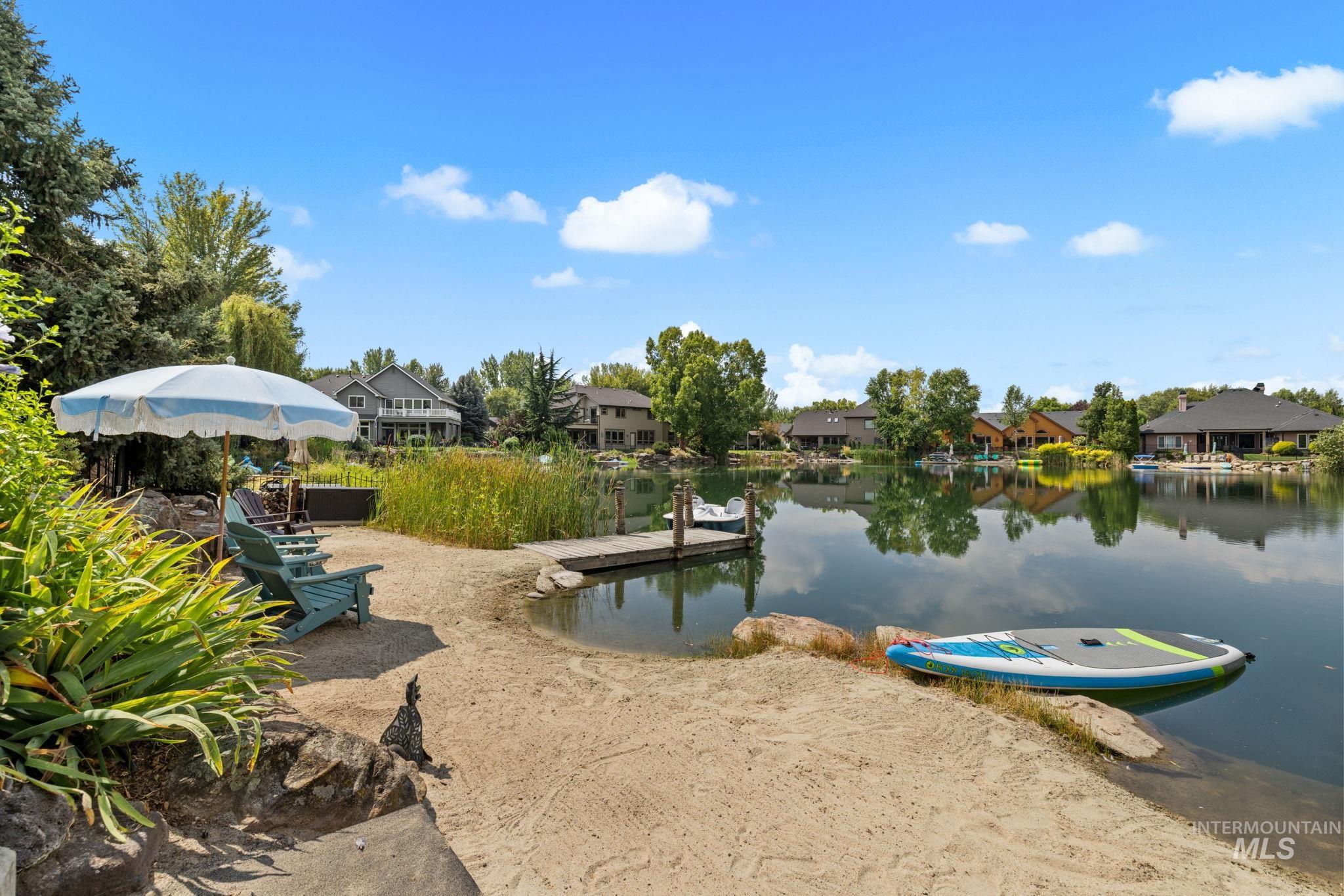 6033 N Duxbury Pier Ave, Boise, Idaho 83714, 4 Bedrooms, 2.5 Bathrooms, Residential For Sale, Price $859,000,MLS 98998607