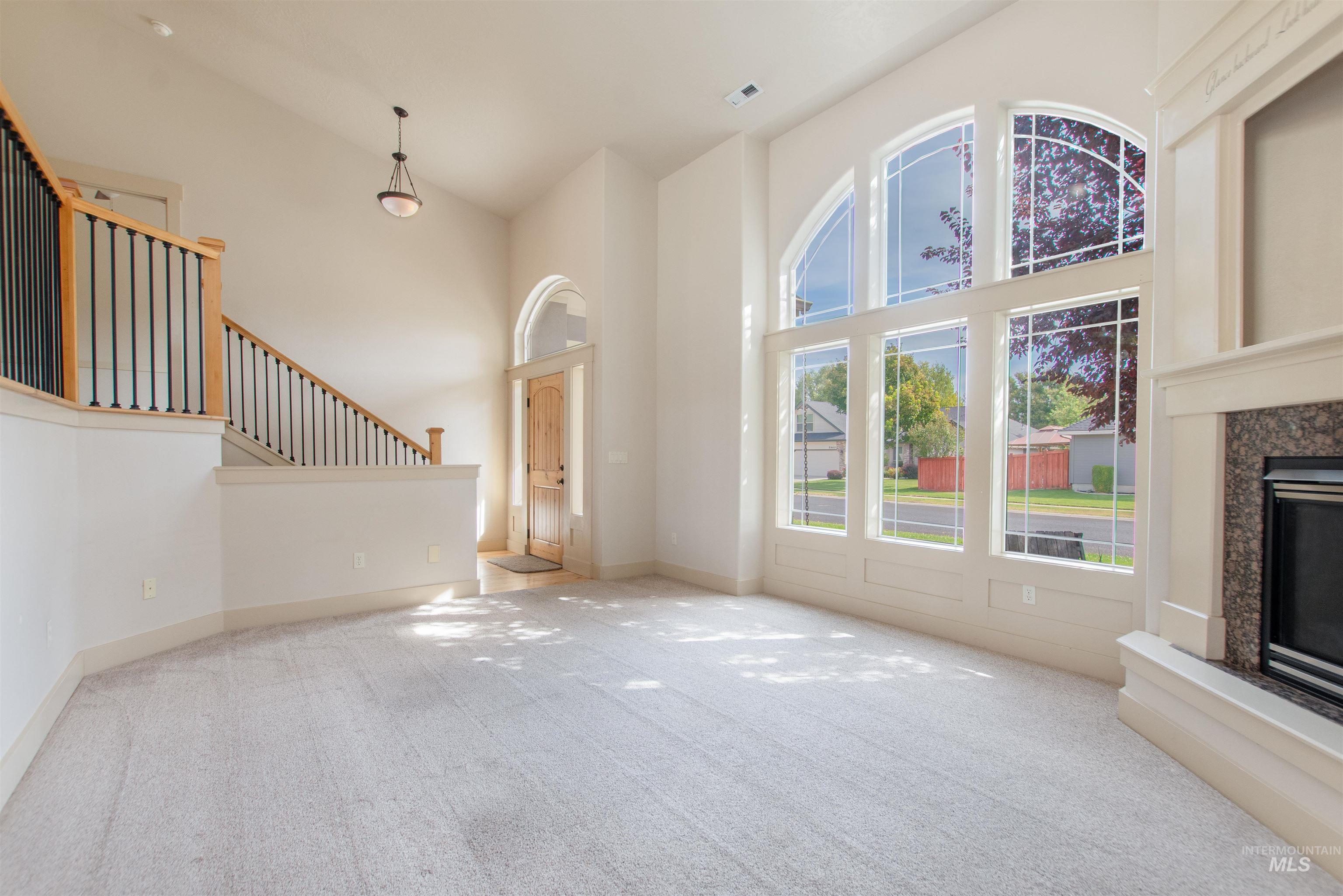 5949 N Moose Creek Way, Meridian, Idaho 83642, 4 Bedrooms, 2.5 Bathrooms, Residential For Sale, Price $675,000, 98998608