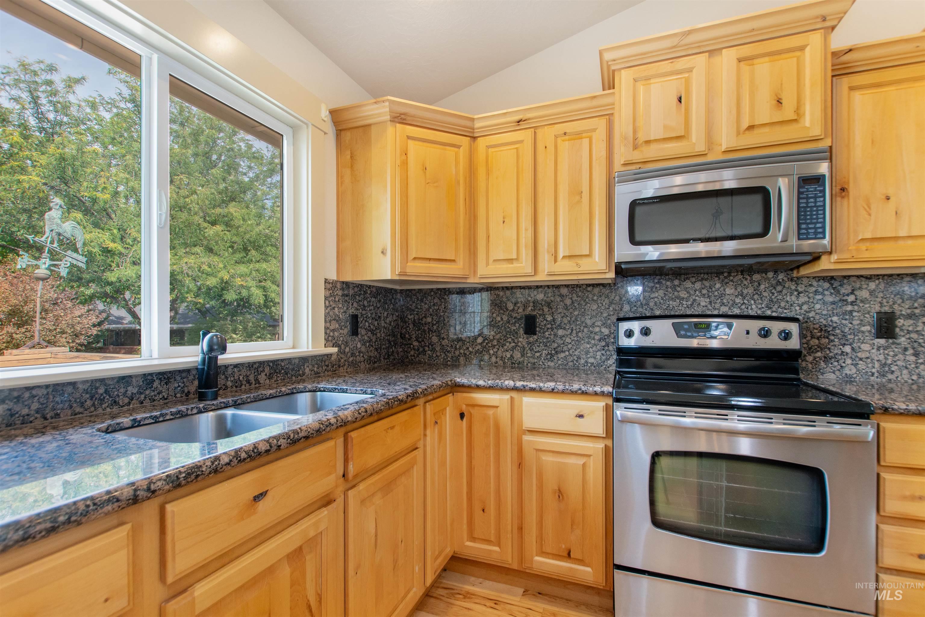 5949 N Moose Creek Way, Meridian, Idaho 83642, 4 Bedrooms, 2.5 Bathrooms, Residential For Sale, Price $675,000, 98998608