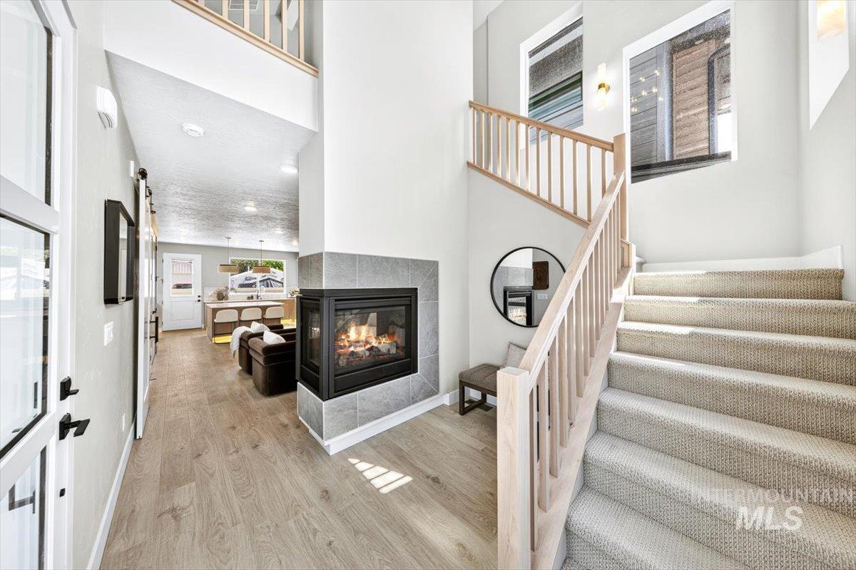 76 N Feather Reed Ave, Meridian, Idaho 83642, 3 Bedrooms, 2.5 Bathrooms, Residential For Sale, Price $589,900,MLS 98998611
