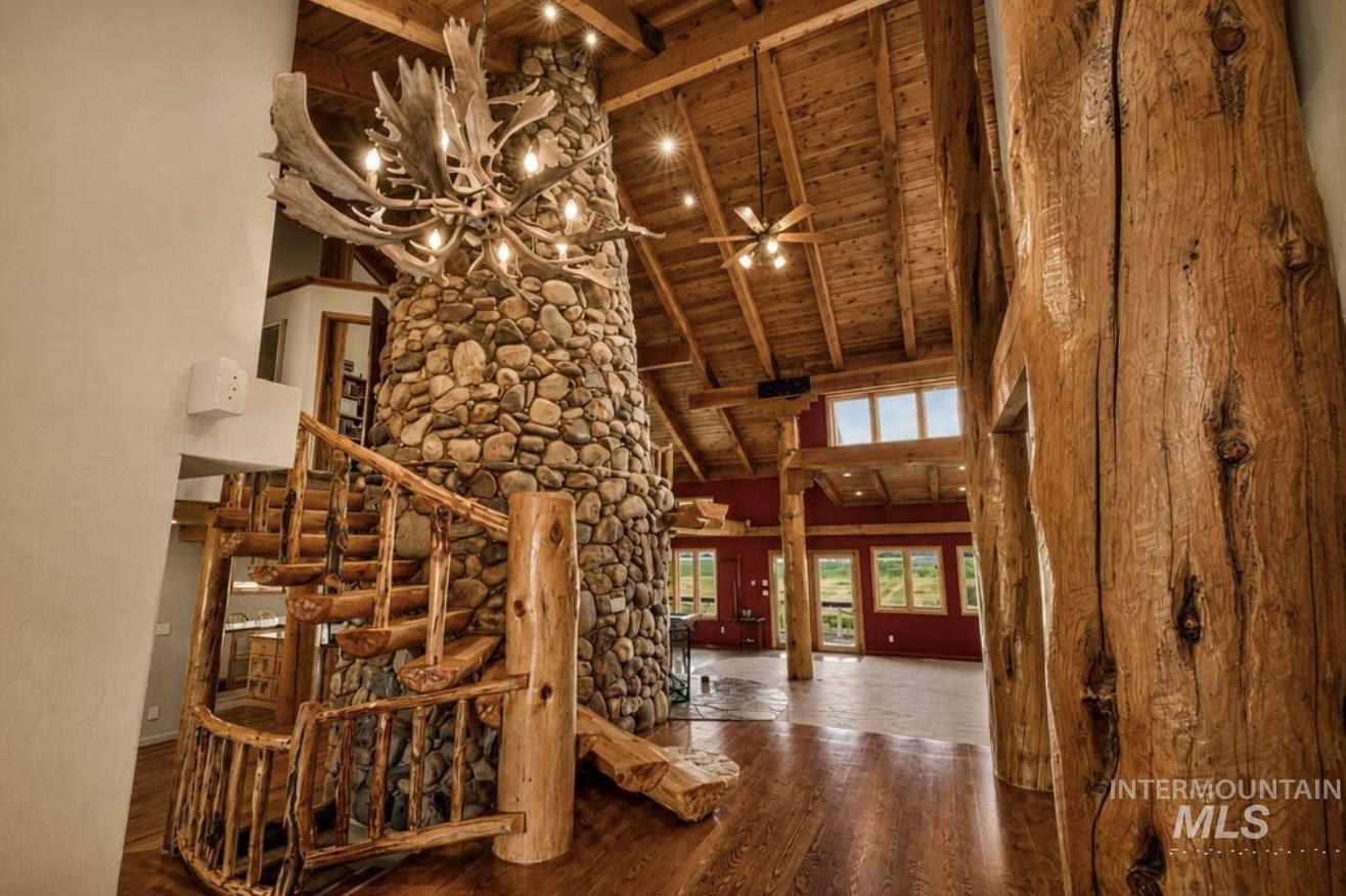 144 E 400 N, Blackfoot, Idaho 83221, 8 Bedrooms, 4 Bathrooms, Residential For Sale, Price $1,089,000, 98998614