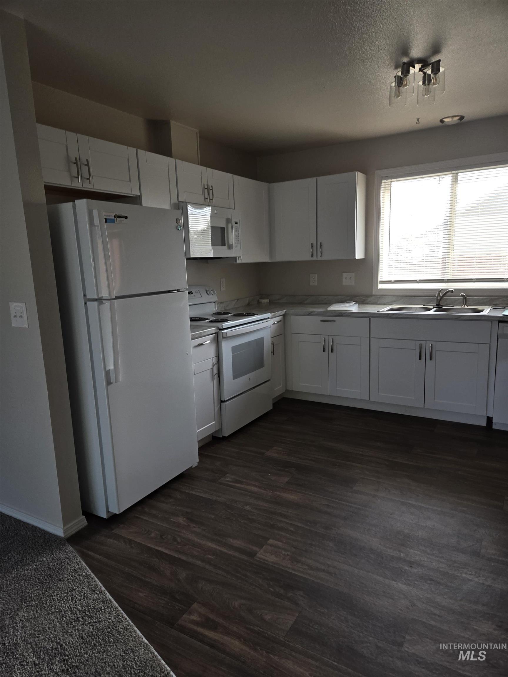 1000-1014 W Orchard Ave, Nampa, Idaho 83651, 3 Bedrooms, 2 Bathrooms, Residential Income For Sale, Price $2,100,000,MLS 98998615