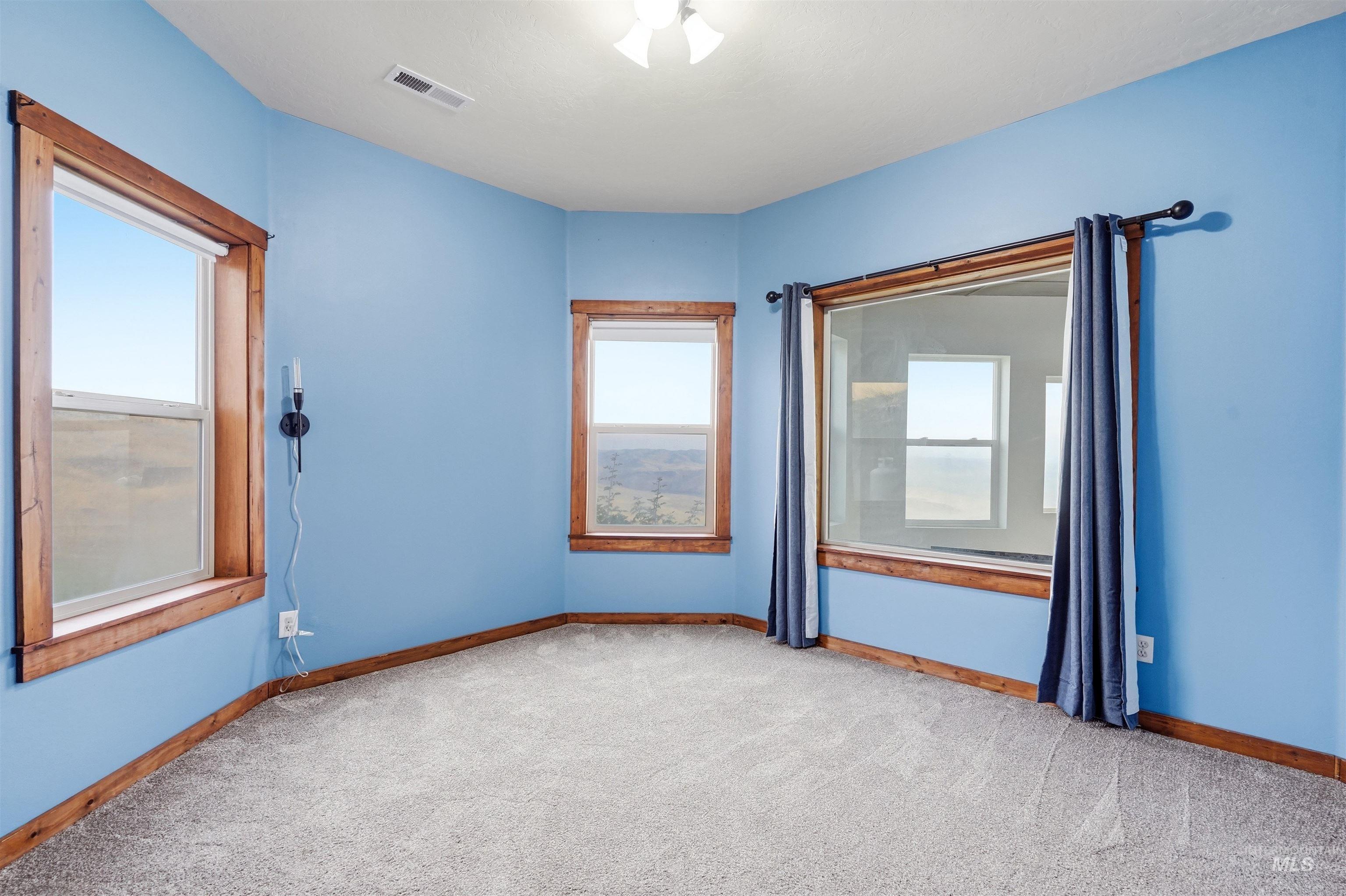 3645 Butte Rd, Emmett, Idaho 83617, 5 Bedrooms, 3 Bathrooms, Residential For Sale, Price $889,000,MLS 98998616