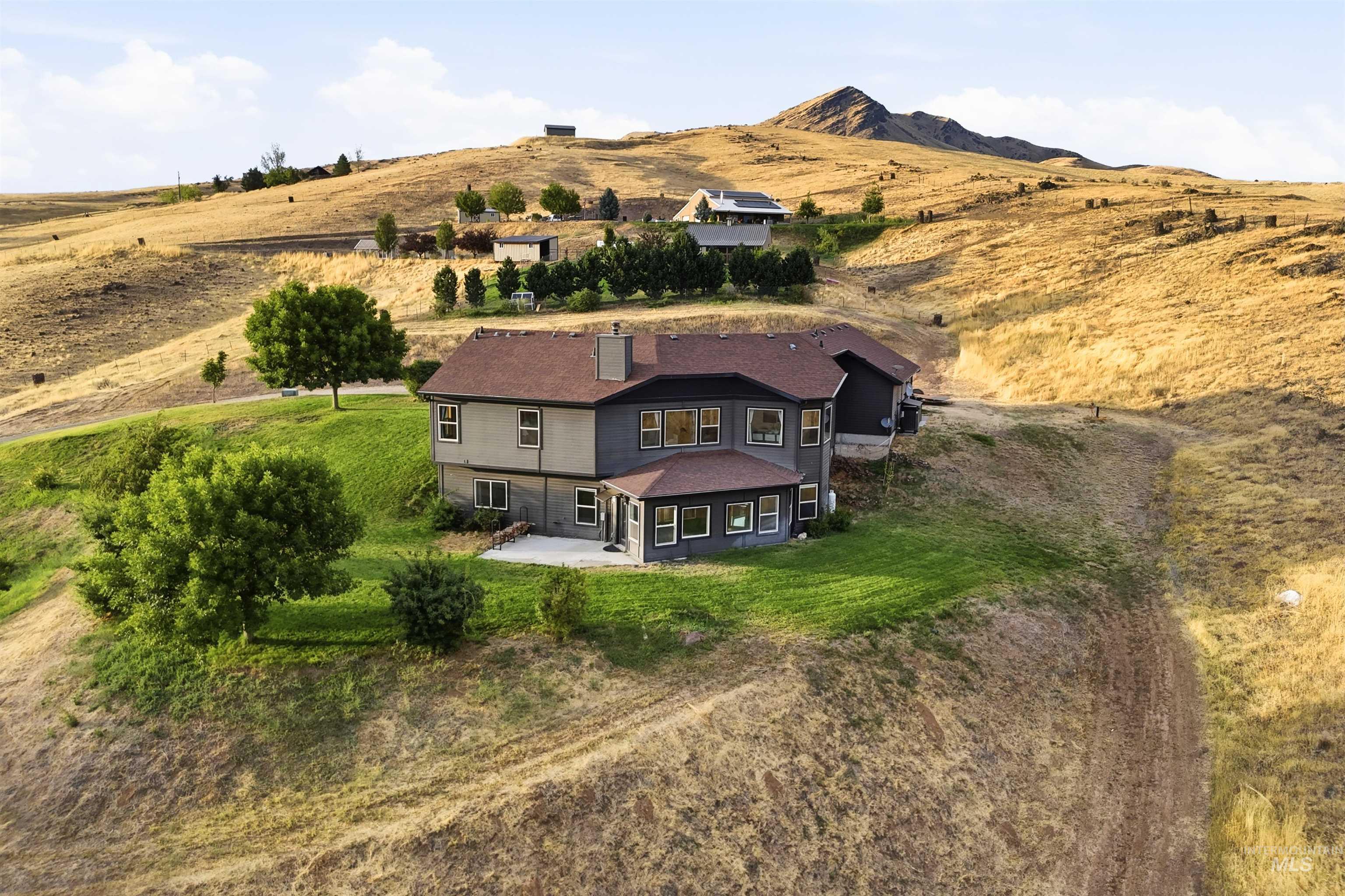 3645 Butte Rd, Emmett, Idaho 83617, 5 Bedrooms, 3 Bathrooms, Residential For Sale, Price $889,000,MLS 98998616