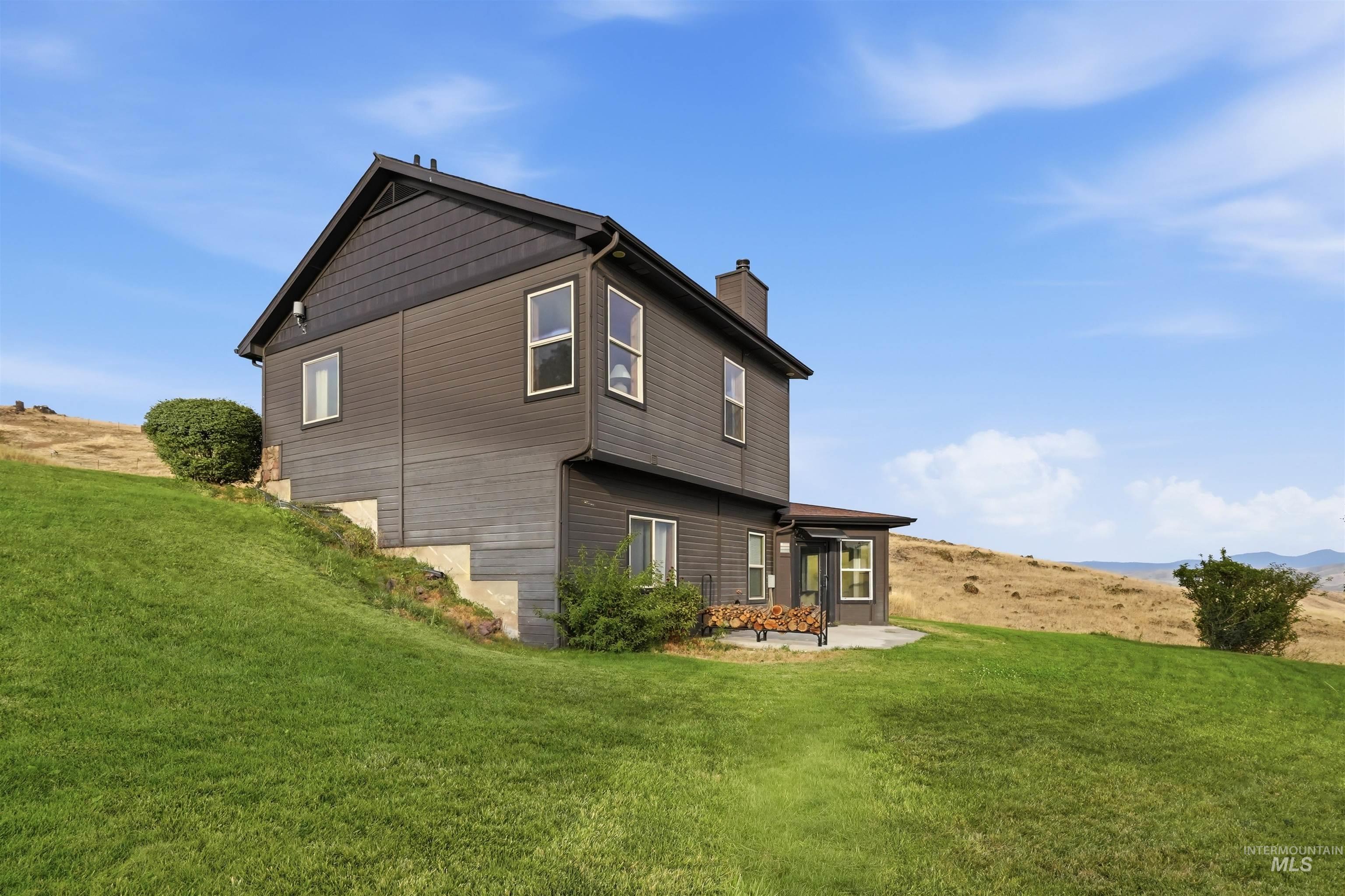 3645 Butte Rd, Emmett, Idaho 83617, 5 Bedrooms, 3 Bathrooms, Residential For Sale, Price $889,000,MLS 98998616