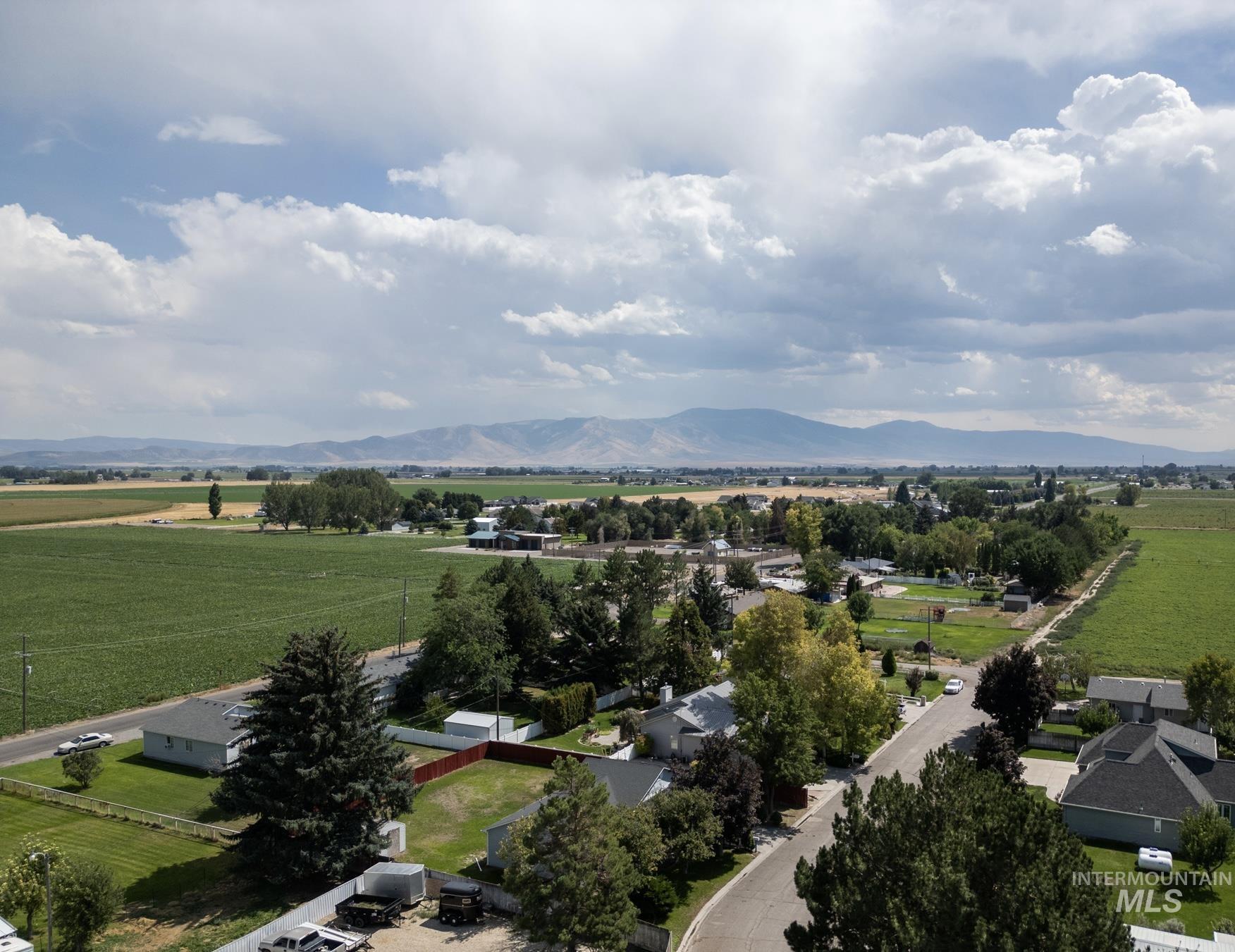 2917 Janis Way, Burley, Idaho 83318, 4 Bedrooms, 2 Bathrooms, Residential For Sale, Price $333,000,MLS 98998617