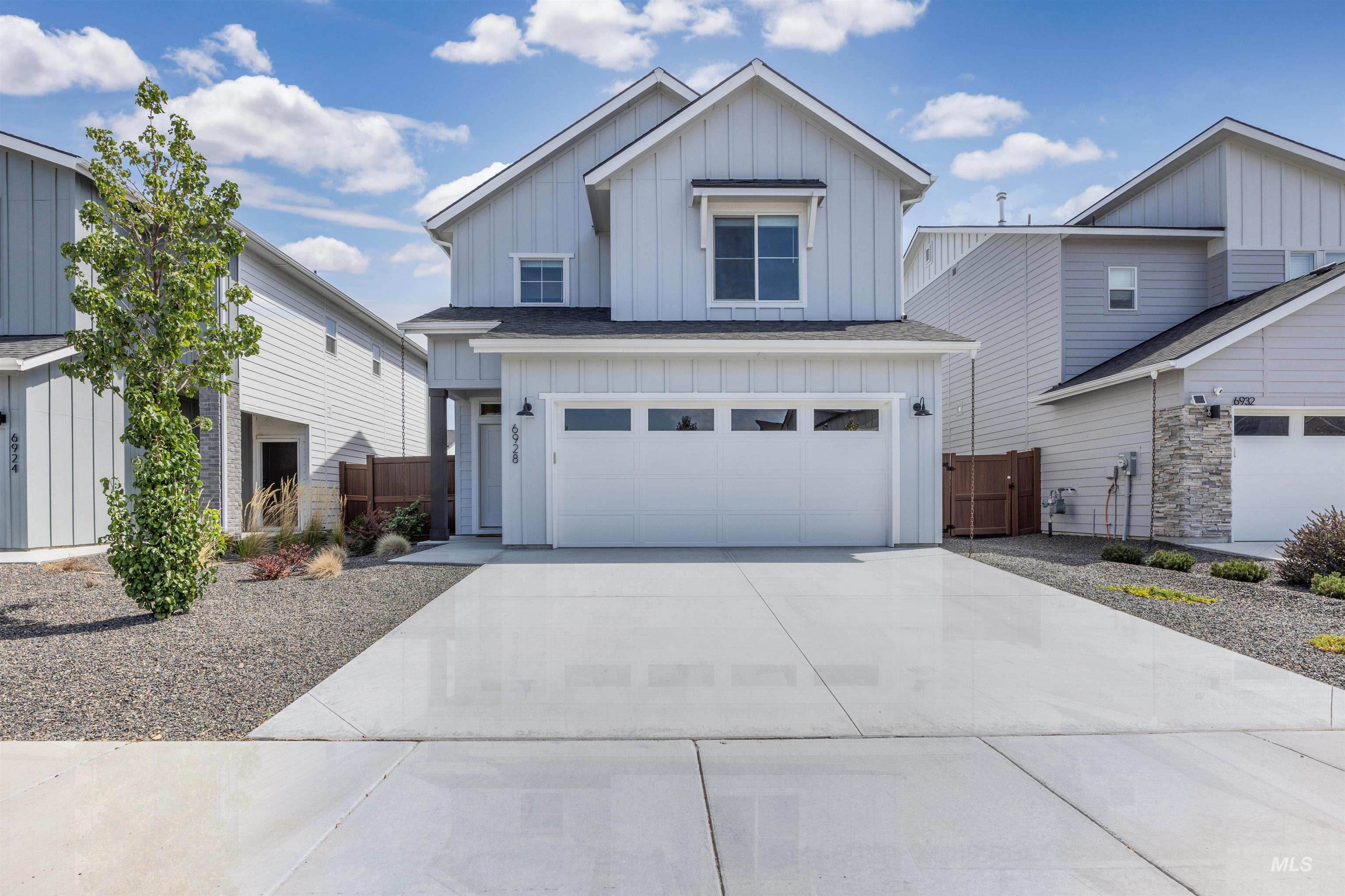 6928 S Chinook Ave, Boise, Idaho 83709, 3 Bedrooms, 2.5 Bathrooms, Residential For Sale, Price $520,000, 98998618