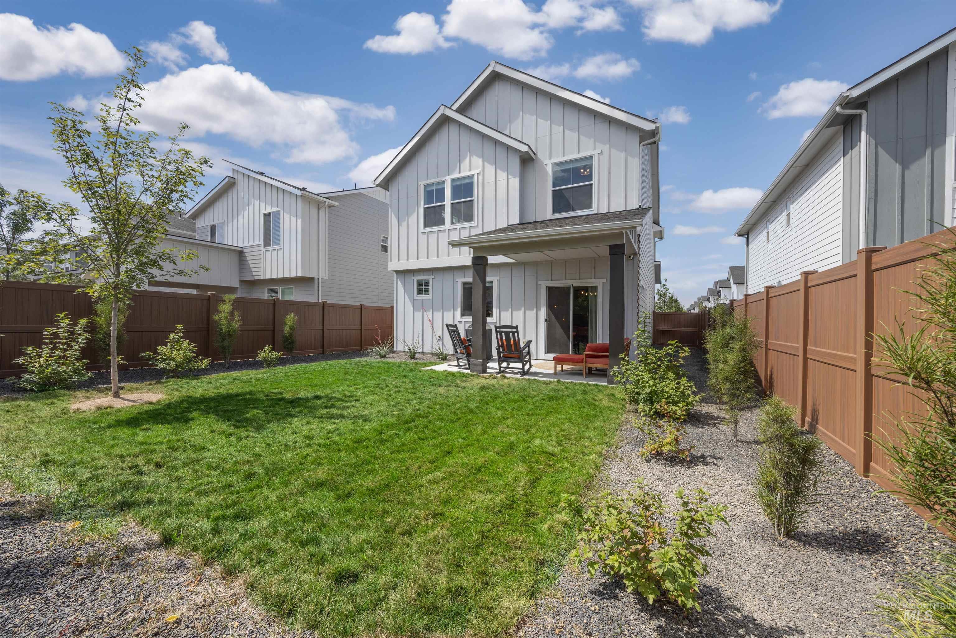 6928 S Chinook Ave, Boise, Idaho 83709, 3 Bedrooms, 2.5 Bathrooms, Residential For Sale, Price $520,000, 98998618