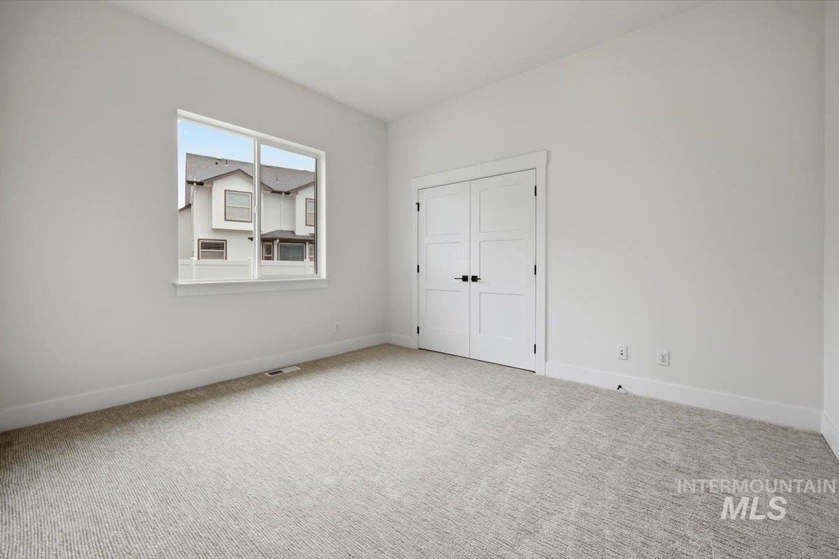 410 W Flour Mill Court, Middleton, Idaho 83644, 3 Bedrooms, 2.5 Bathrooms, Residential For Sale, Price $699,900,MLS 98998620