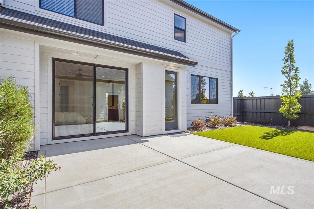 6161 S Apex Ave, Meridian, Idaho 83642, 3 Bedrooms, 3 Bathrooms, Residential For Sale, Price $732,850,MLS 98998621
