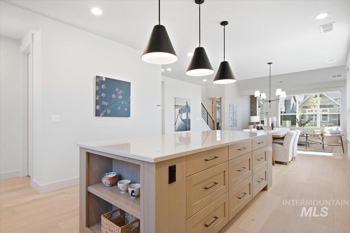 6161 S Apex Ave, Meridian, Idaho 83642, 3 Bedrooms, 3 Bathrooms, Residential For Sale, Price $732,850,MLS 98998621