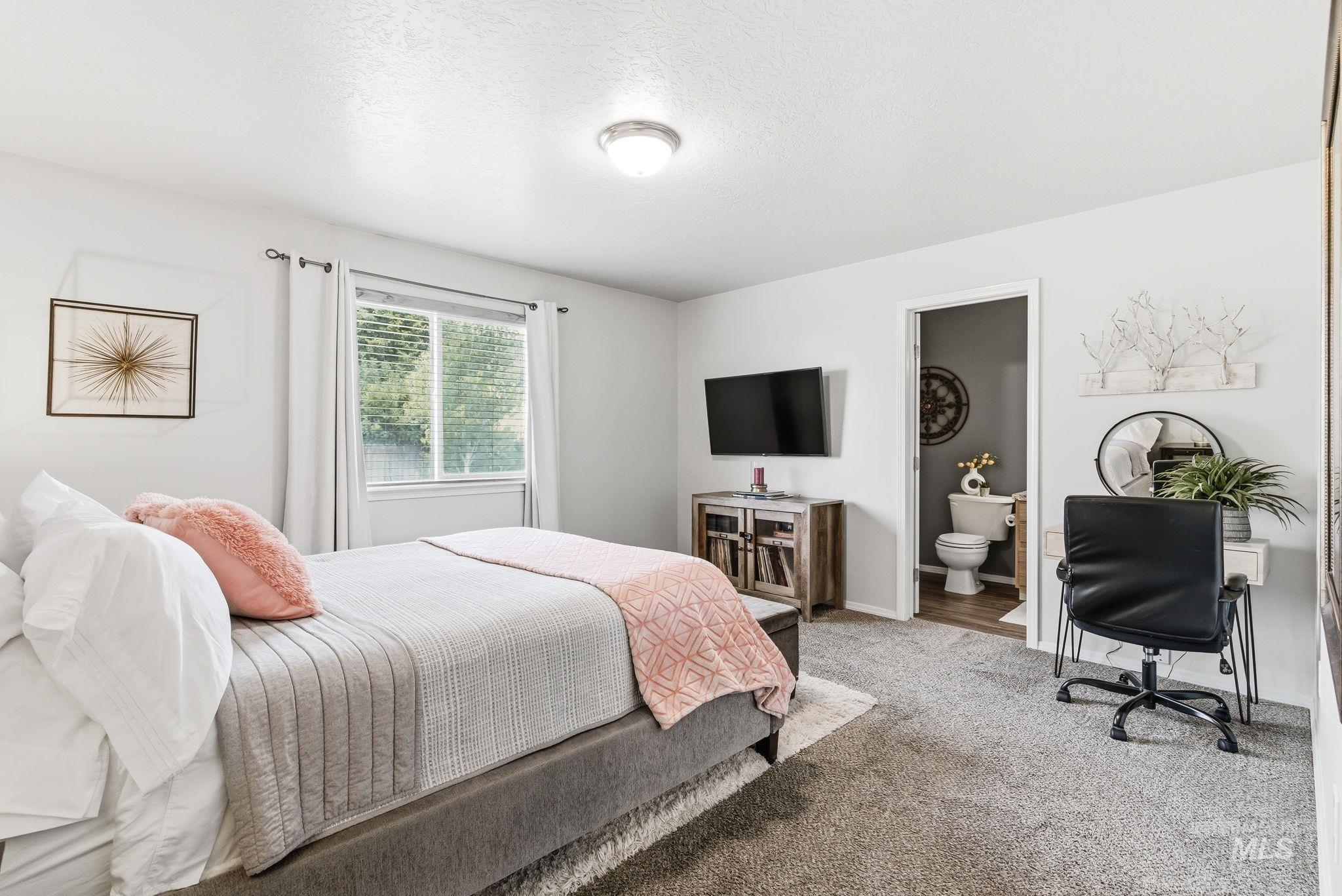 19690 Cumberland Way, Caldwell, Idaho 83605, 3 Bedrooms, 2 Bathrooms, Residential For Sale, Price $399,900,MLS 98998623