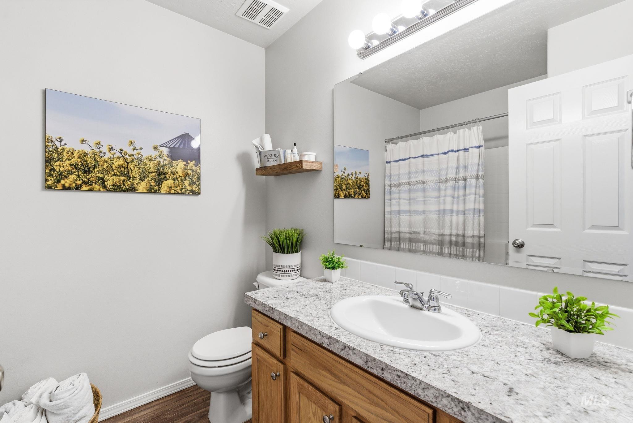 19690 Cumberland Way, Caldwell, Idaho 83605, 3 Bedrooms, 2 Bathrooms, Residential For Sale, Price $399,900,MLS 98998623