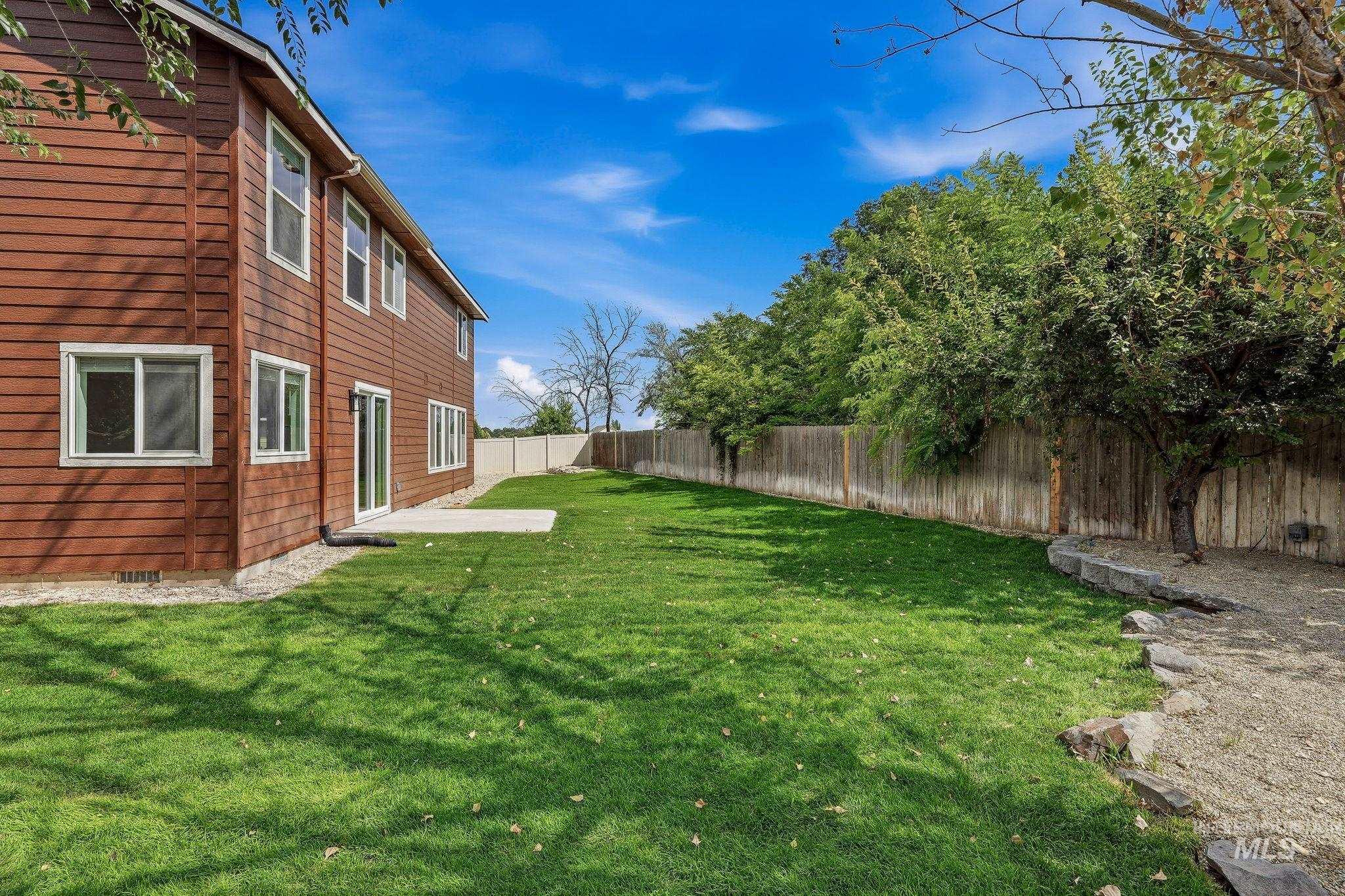 865 E Rose Island Dr, Nampa, Idaho 83686, 5 Bedrooms, 2.5 Bathrooms, Residential For Sale, Price $525,000,MLS 98998625