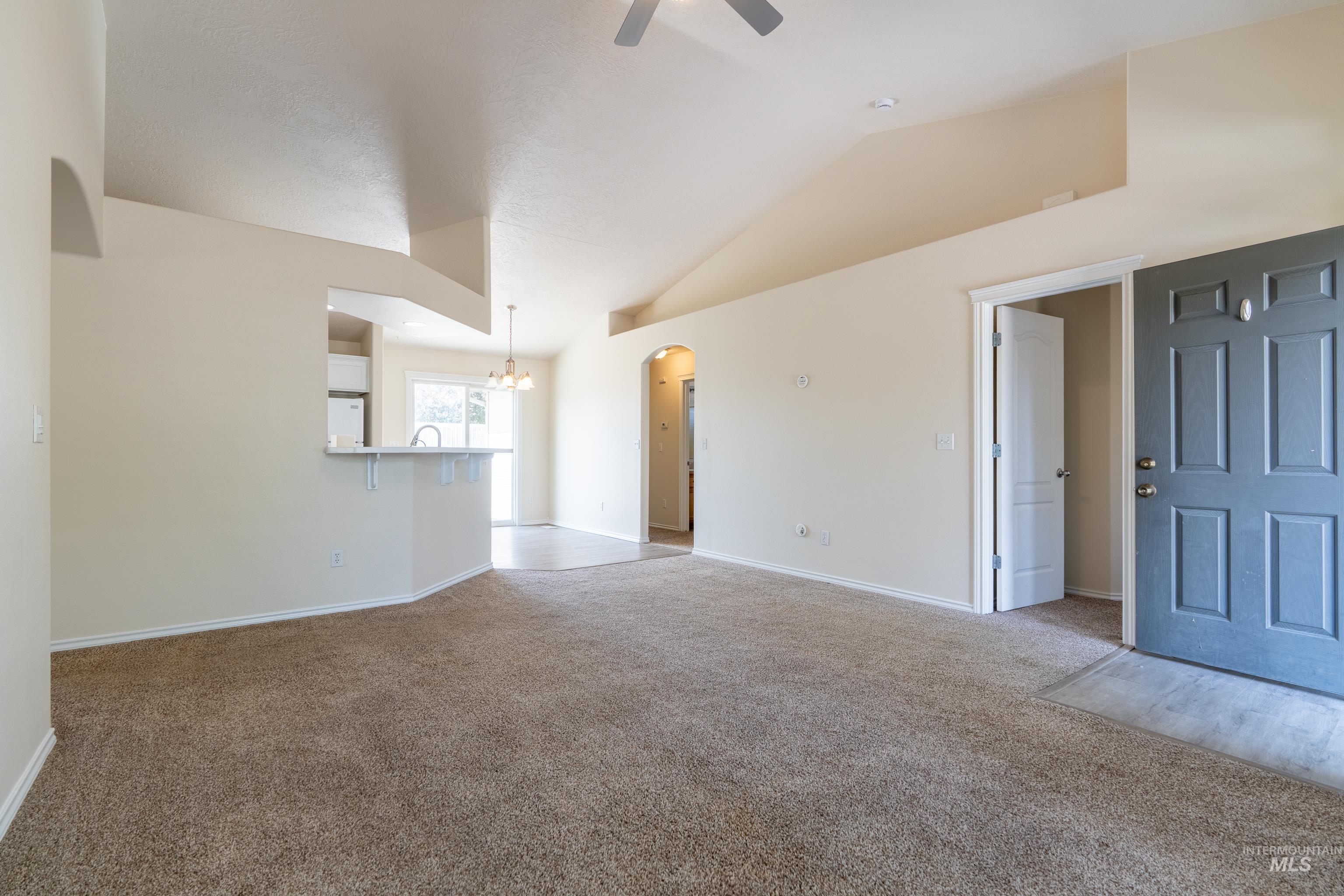 5263 N Arezzo Ave., Meridian, Idaho 83646, 4 Bedrooms, 2 Bathrooms, Residential For Sale, Price $425,000,MLS 98998626