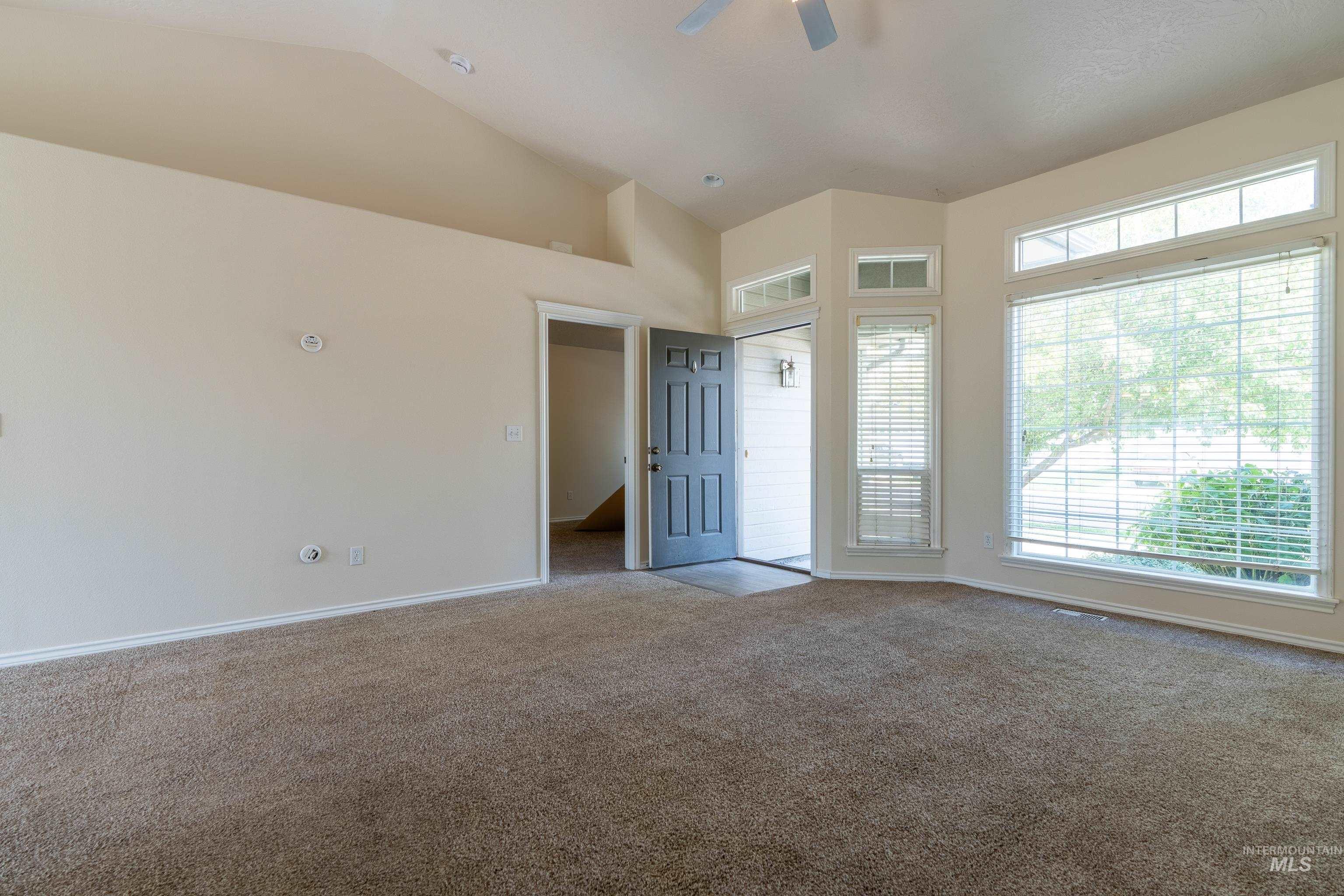 5263 N Arezzo Ave., Meridian, Idaho 83646, 4 Bedrooms, 2 Bathrooms, Residential For Sale, Price $425,000,MLS 98998626