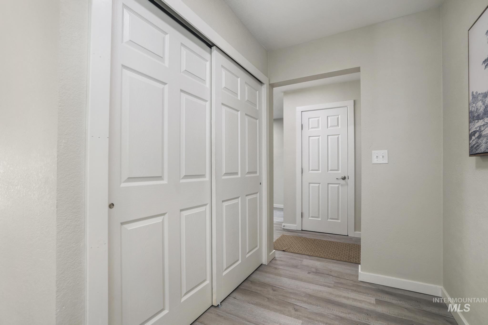220 Main St, Buhl, Idaho 83316, 2 Bedrooms, 1 Bathroom, Residential For Sale, Price $279,000,MLS 98998634