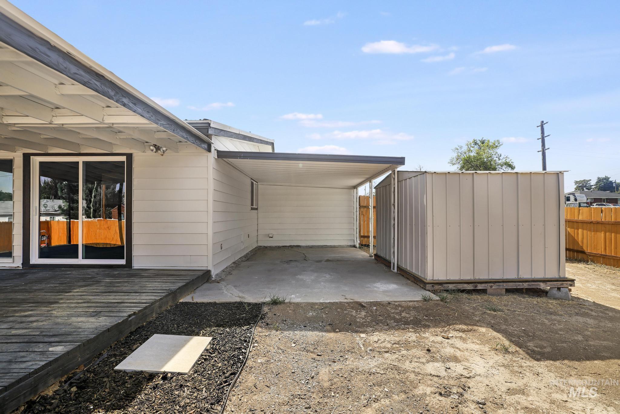 220 Main St, Buhl, Idaho 83316, 2 Bedrooms, 1 Bathroom, Residential For Sale, Price $279,000,MLS 98998634