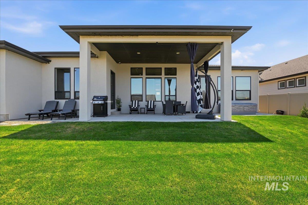 3042 E Columbus River Court, Nampa, Idaho 83686, 3 Bedrooms, 2 Bathrooms, Residential For Sale, Price $724,900,MLS 98998635
