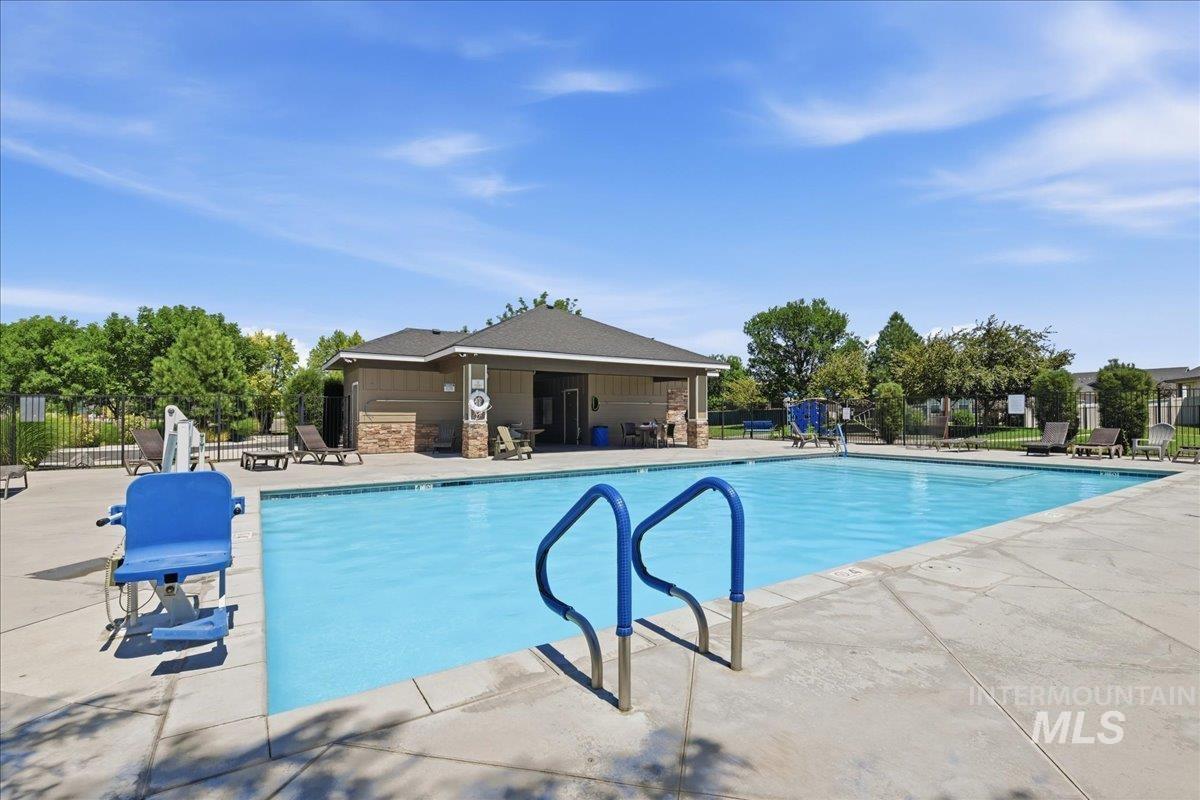 3042 E Columbus River Court, Nampa, Idaho 83686, 3 Bedrooms, 2 Bathrooms, Residential For Sale, Price $724,900,MLS 98998635