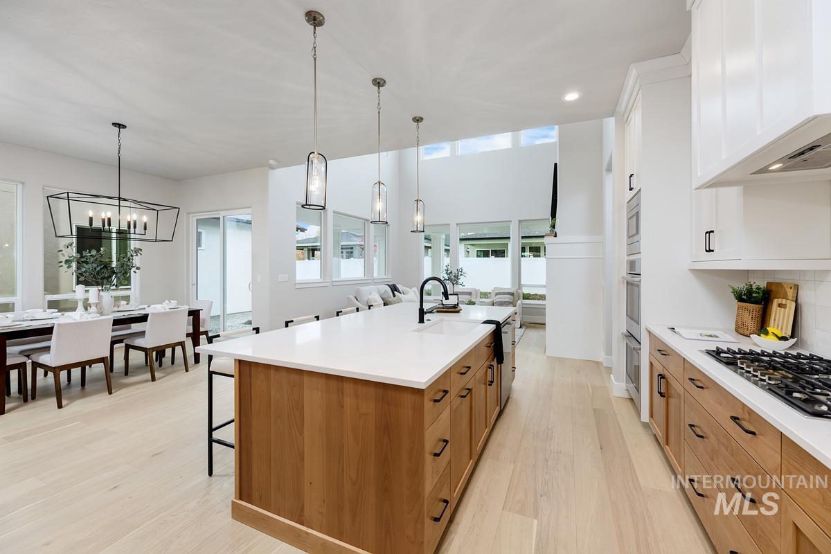 5826 S Zaivcla Ave, Meridian, Idaho 83642, 4 Bedrooms, 4 Bathrooms, Residential For Sale, Price $941,147, 98998636
