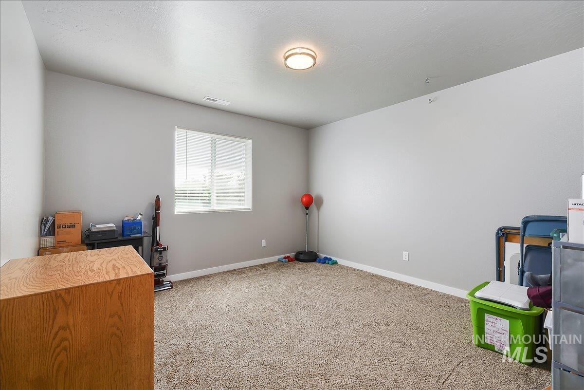 6714 E Harrington Dr, Nampa, Idaho 83646, 5 Bedrooms, 2.5 Bathrooms, Residential For Sale, Price $499,900,MLS 98998638
