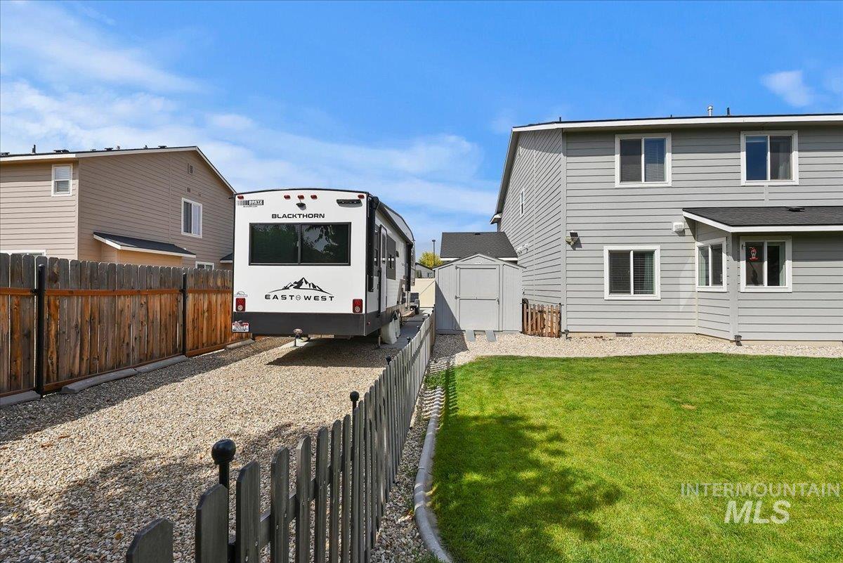 6714 E Harrington Dr, Nampa, Idaho 83646, 5 Bedrooms, 2.5 Bathrooms, Residential For Sale, Price $499,900,MLS 98998638