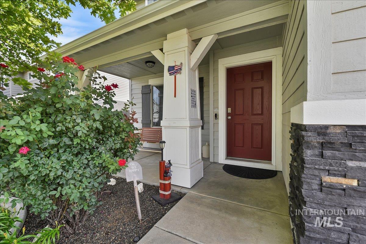 6714 E Harrington Dr, Nampa, Idaho 83646, 5 Bedrooms, 2.5 Bathrooms, Residential For Sale, Price $499,900,MLS 98998638