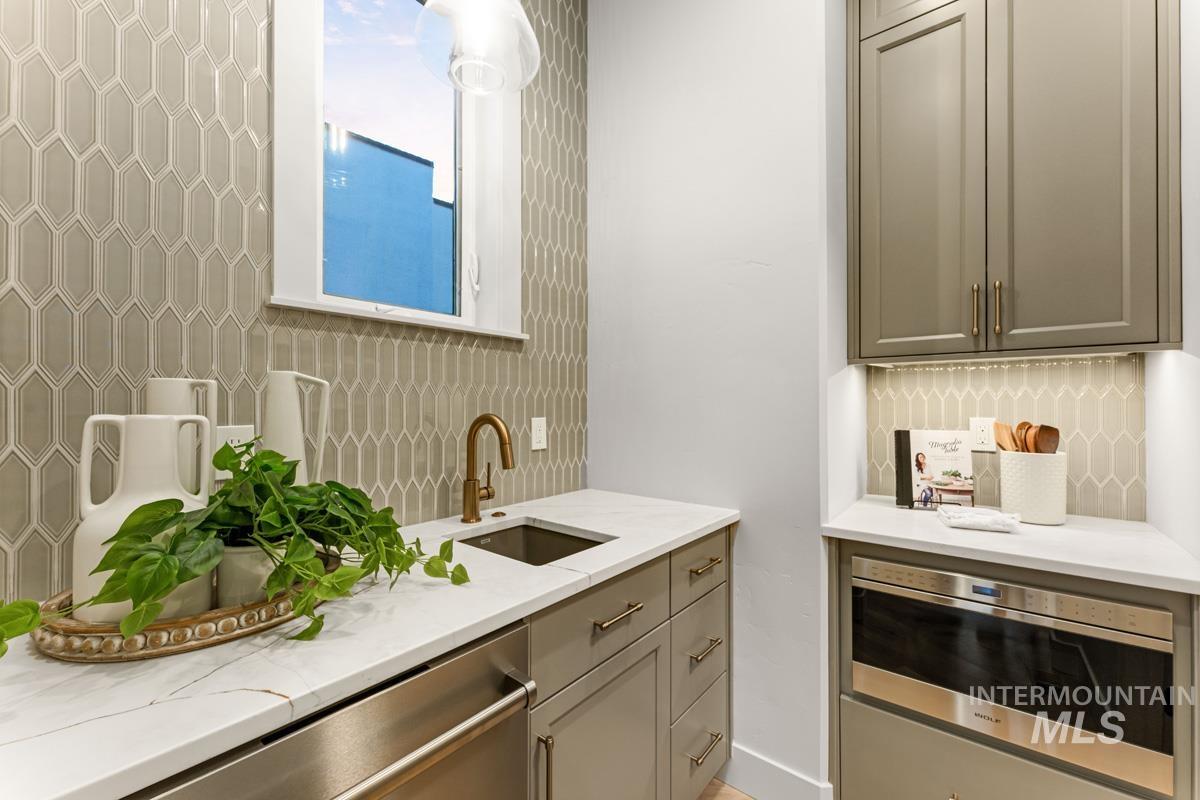 6062 E Marmount Ct, Boise, Idaho 83716, 5 Bedrooms, 5.5 Bathrooms, Residential For Sale, Price $2,599,900,MLS 98998641