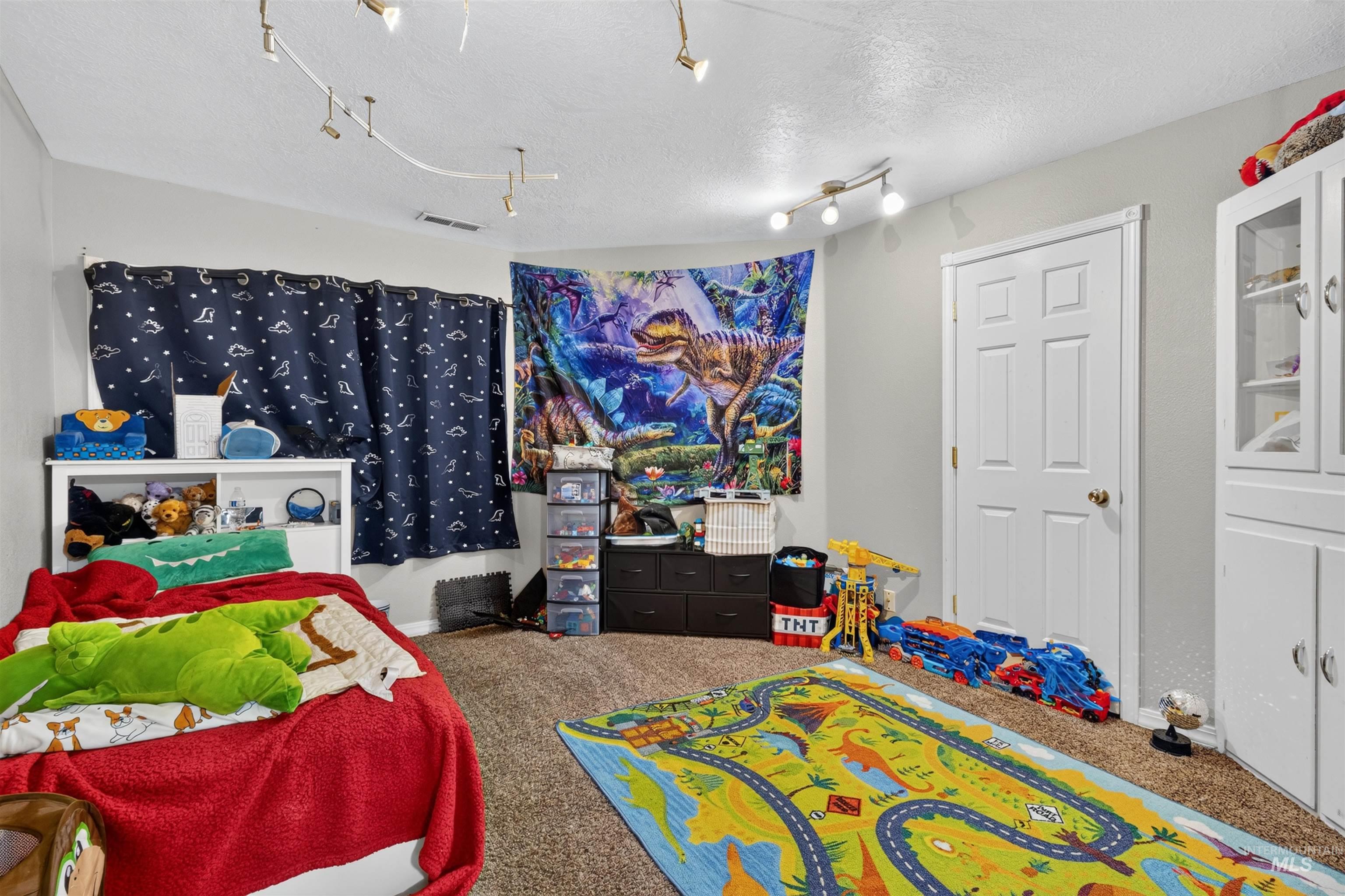 2805 W Moore St, Boise, Idaho 83702, 2 Bedrooms, 2 Bathrooms, Residential Income For Sale, Price $1,290,000,MLS 98998642