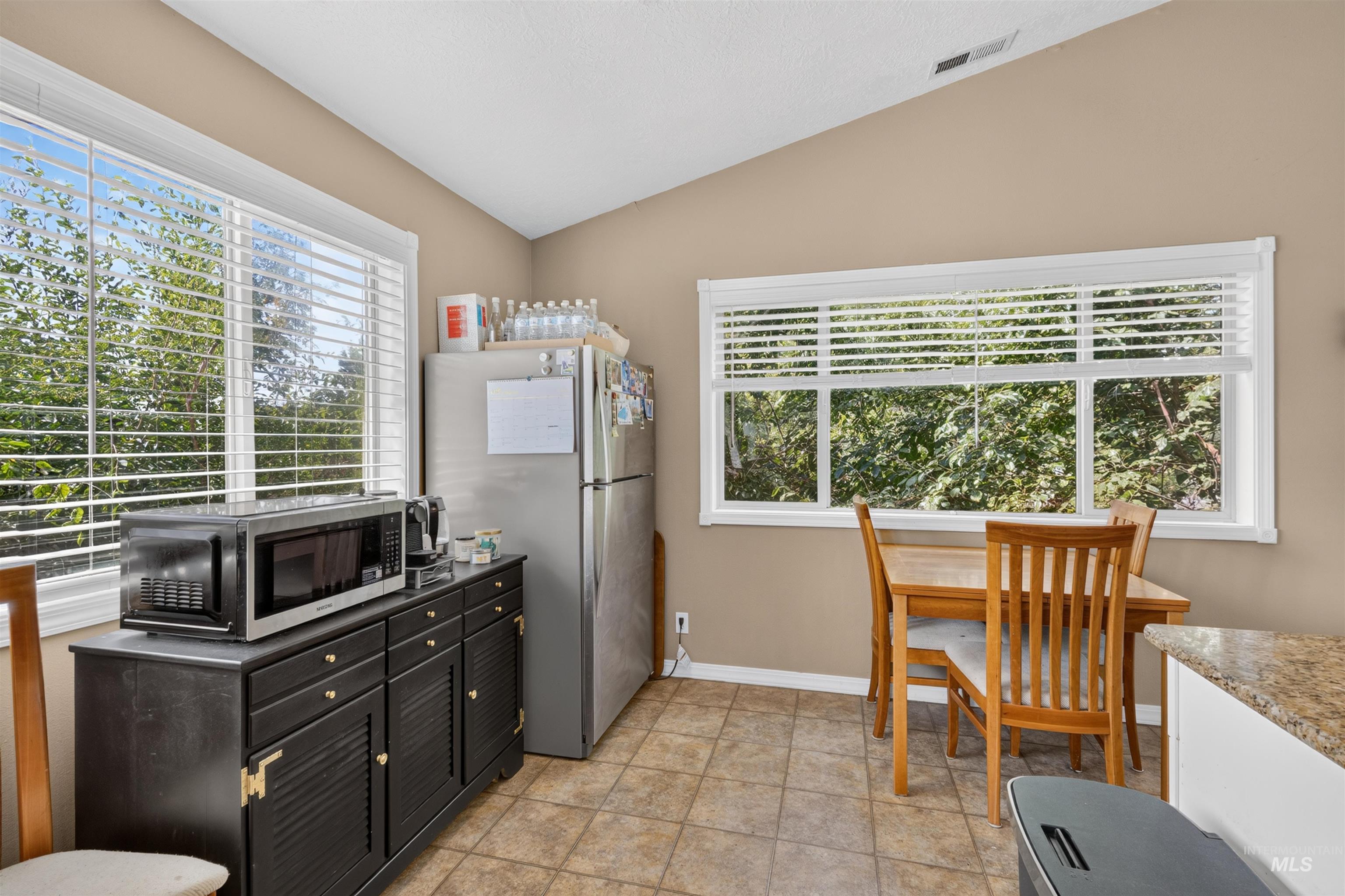 2805 W Moore St, Boise, Idaho 83702, 2 Bedrooms, 2 Bathrooms, Residential Income For Sale, Price $1,290,000,MLS 98998642