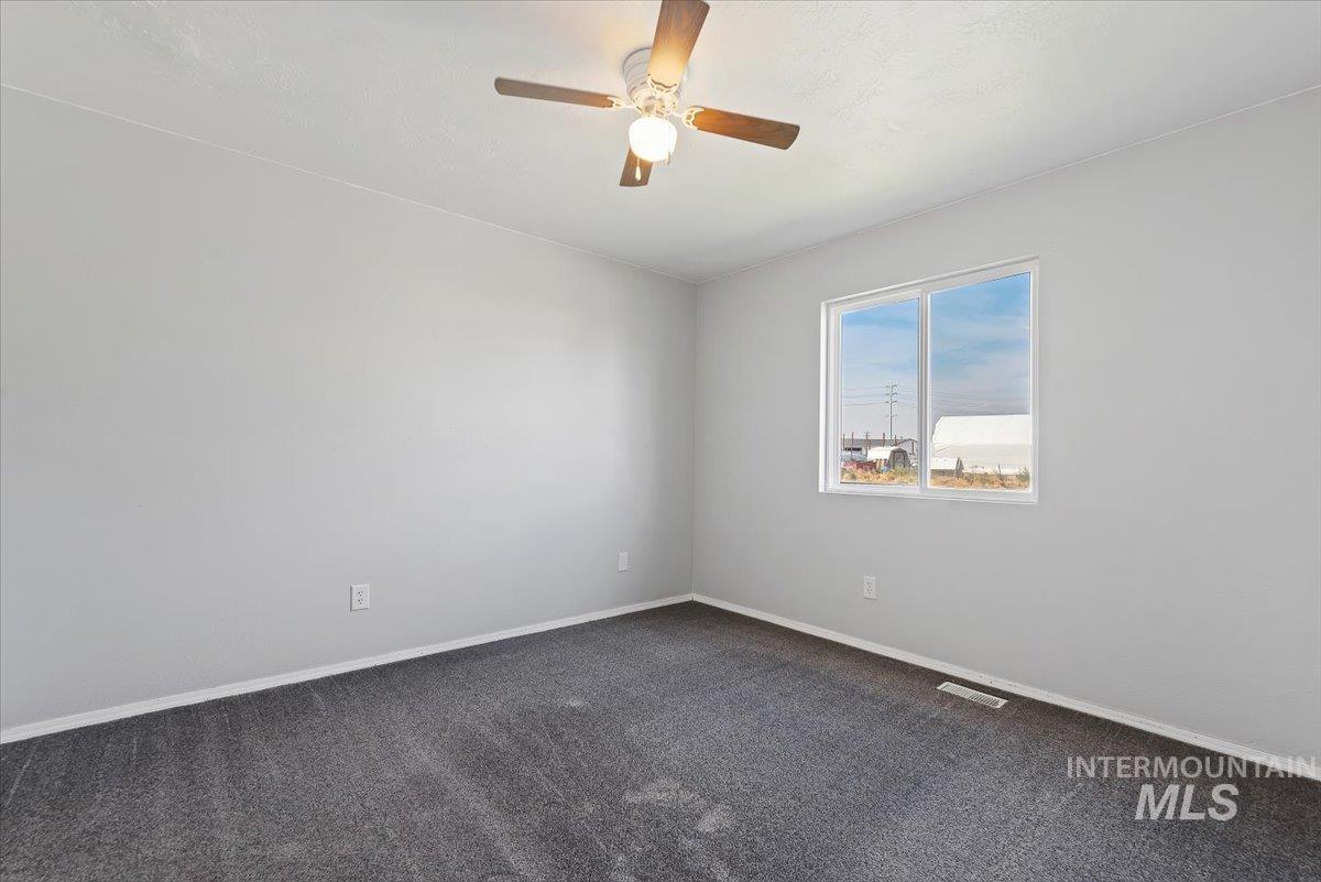 2411 Gosling Street, Caldwell, Idaho 83605, 3 Bedrooms, 2 Bathrooms, Residential For Sale, Price $344,900,MLS 98998643