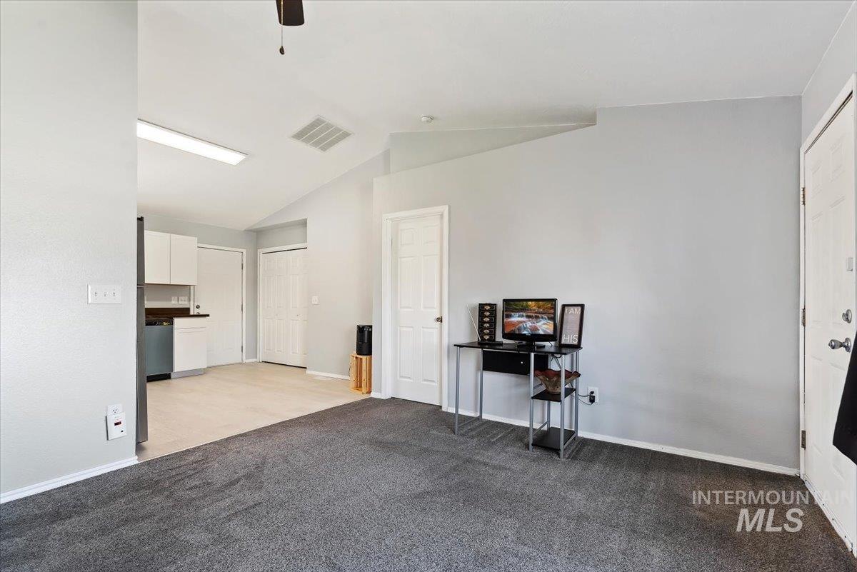2411 Gosling Street, Caldwell, Idaho 83605, 3 Bedrooms, 2 Bathrooms, Residential For Sale, Price $344,900,MLS 98998643