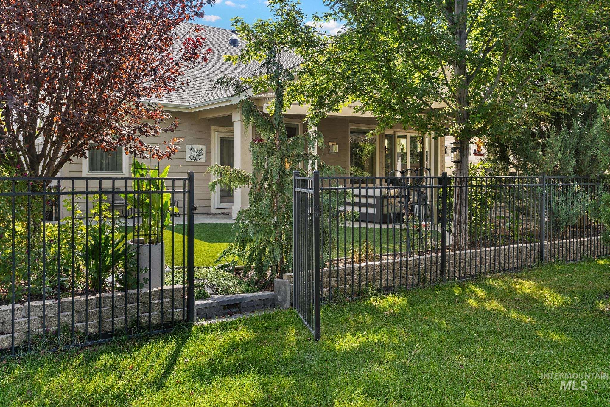 3117 S Saxony Avenue, Eagle, Idaho 83616, 4 Bedrooms, 2.5 Bathrooms, Residential For Sale, Price $774,900,MLS 98998645
