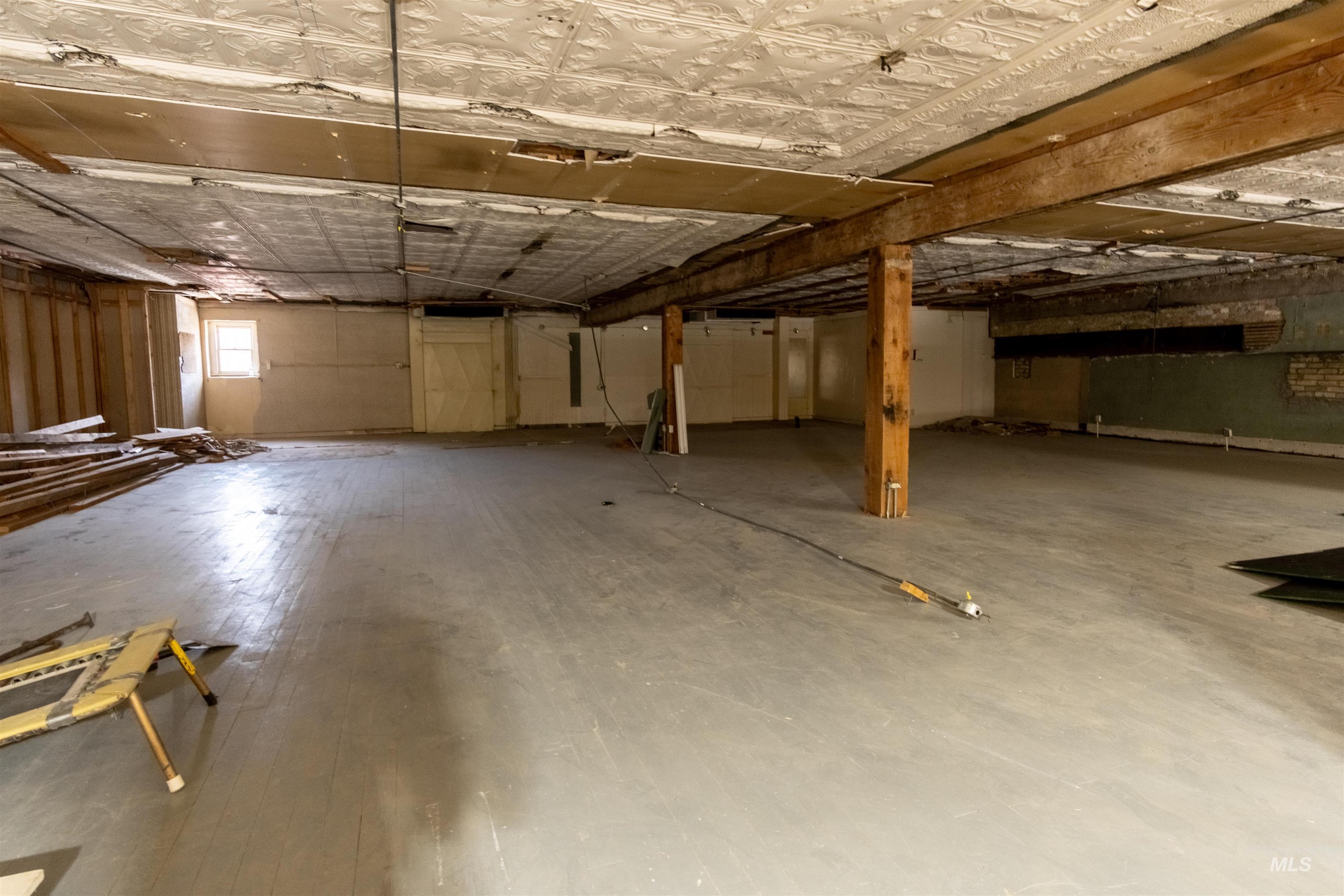 1300 Overland Ave, Burley, Idaho 83318, Business/Commercial For Sale, Price $399,000,MLS 98998648