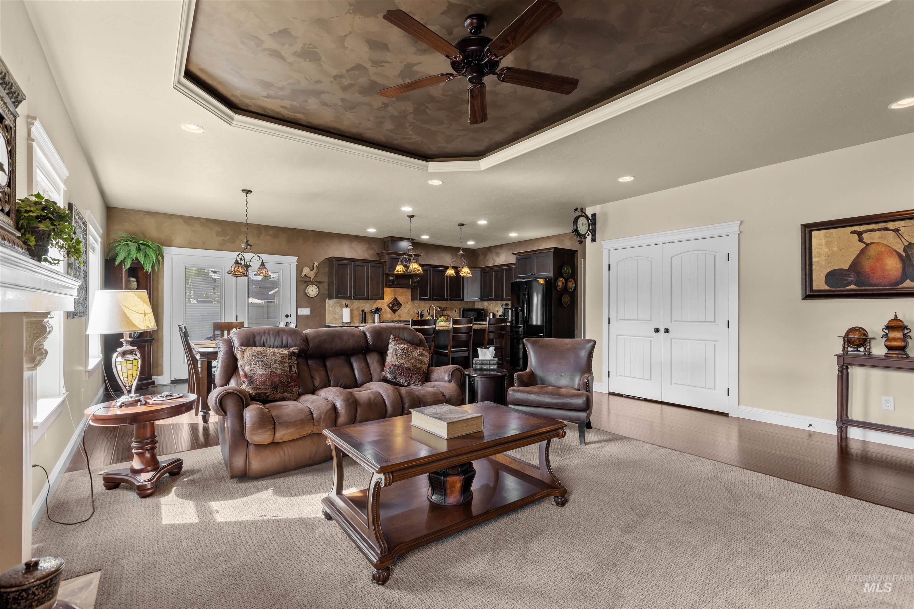 10697 W Hidden Brook Drive, Star, Idaho 83669, 3 Bedrooms, 2.5 Bathrooms, Residential For Sale, Price $549,900,MLS 98998650
