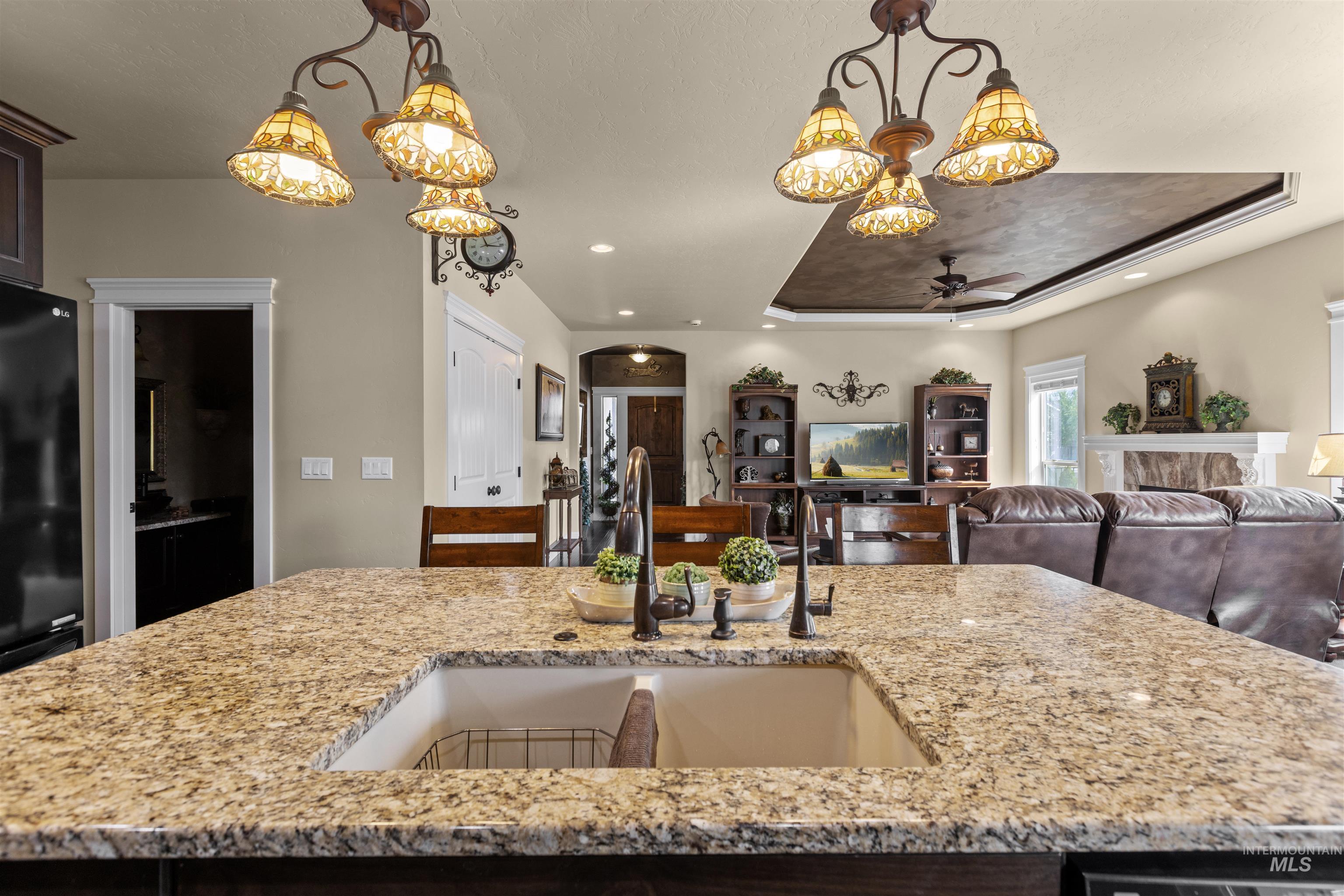 10697 W Hidden Brook Drive, Star, Idaho 83669, 3 Bedrooms, 2.5 Bathrooms, Residential For Sale, Price $549,900,MLS 98998650